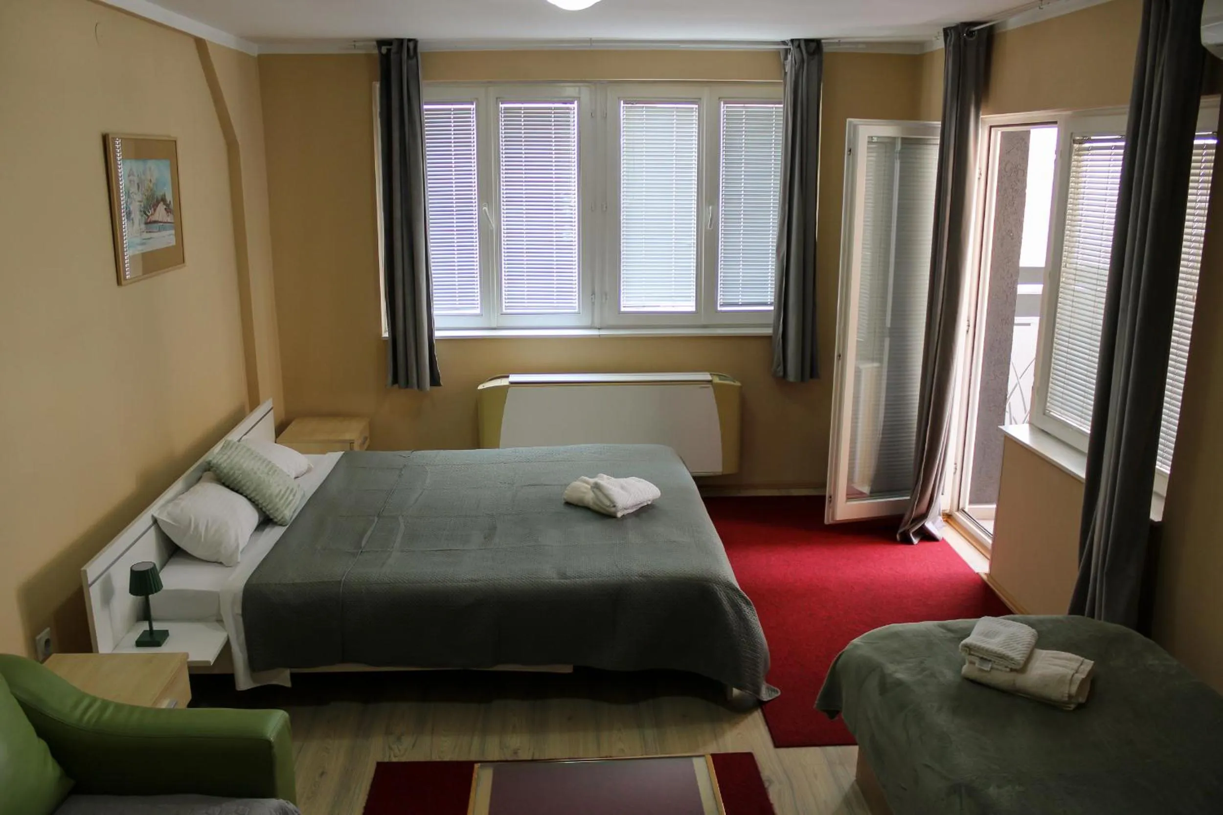 Bed in Bed and Breakfast Majesty