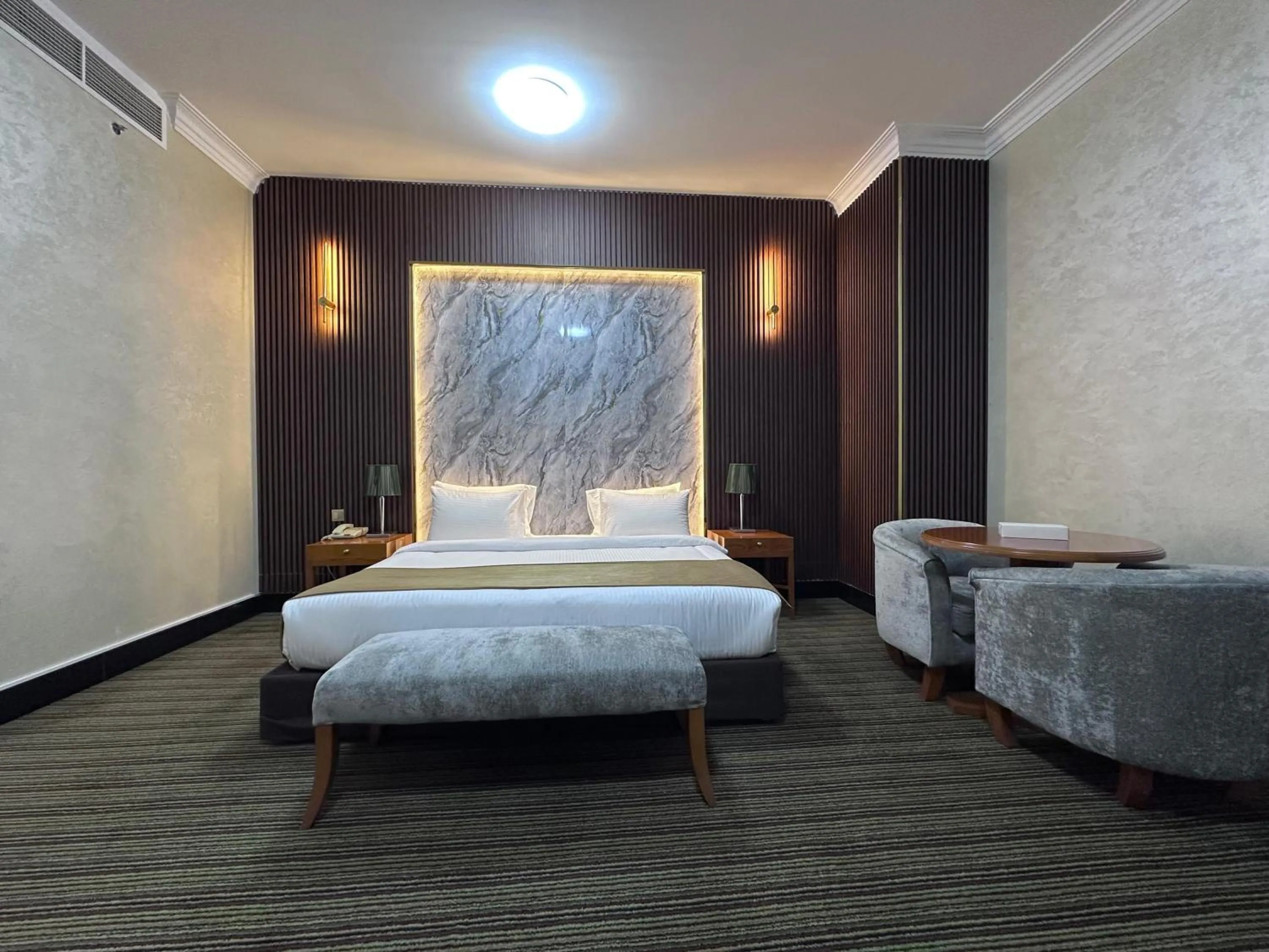 Bed in Al Massa Plus Hotel