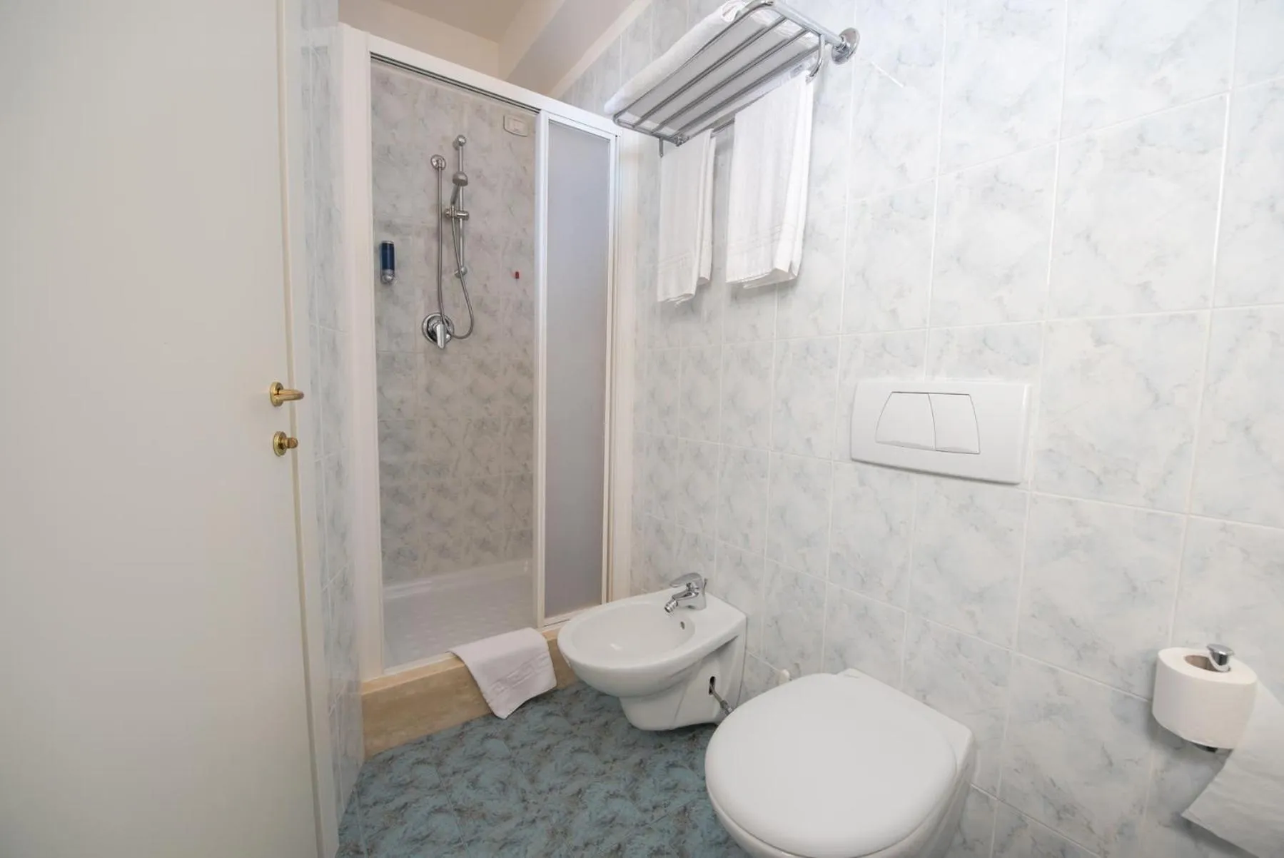 Shower in Hotel Parco Dei Principi