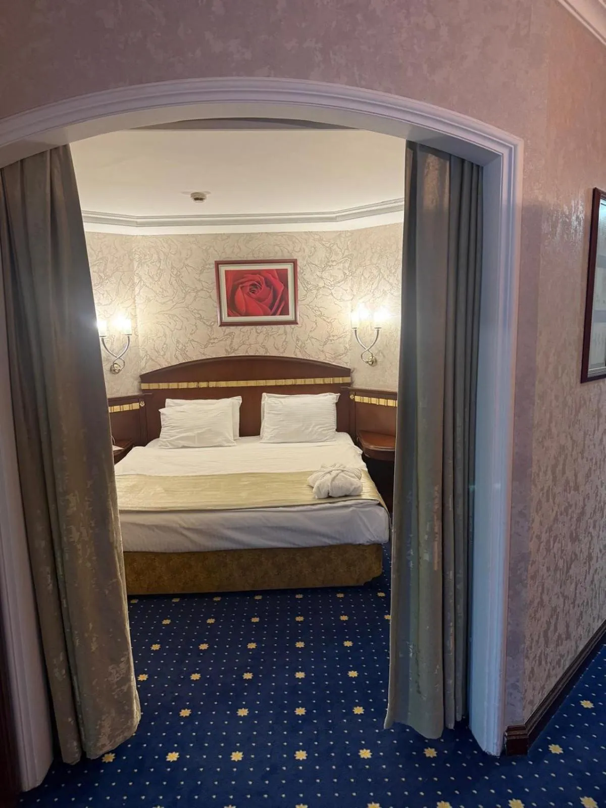 Akar International Hotel