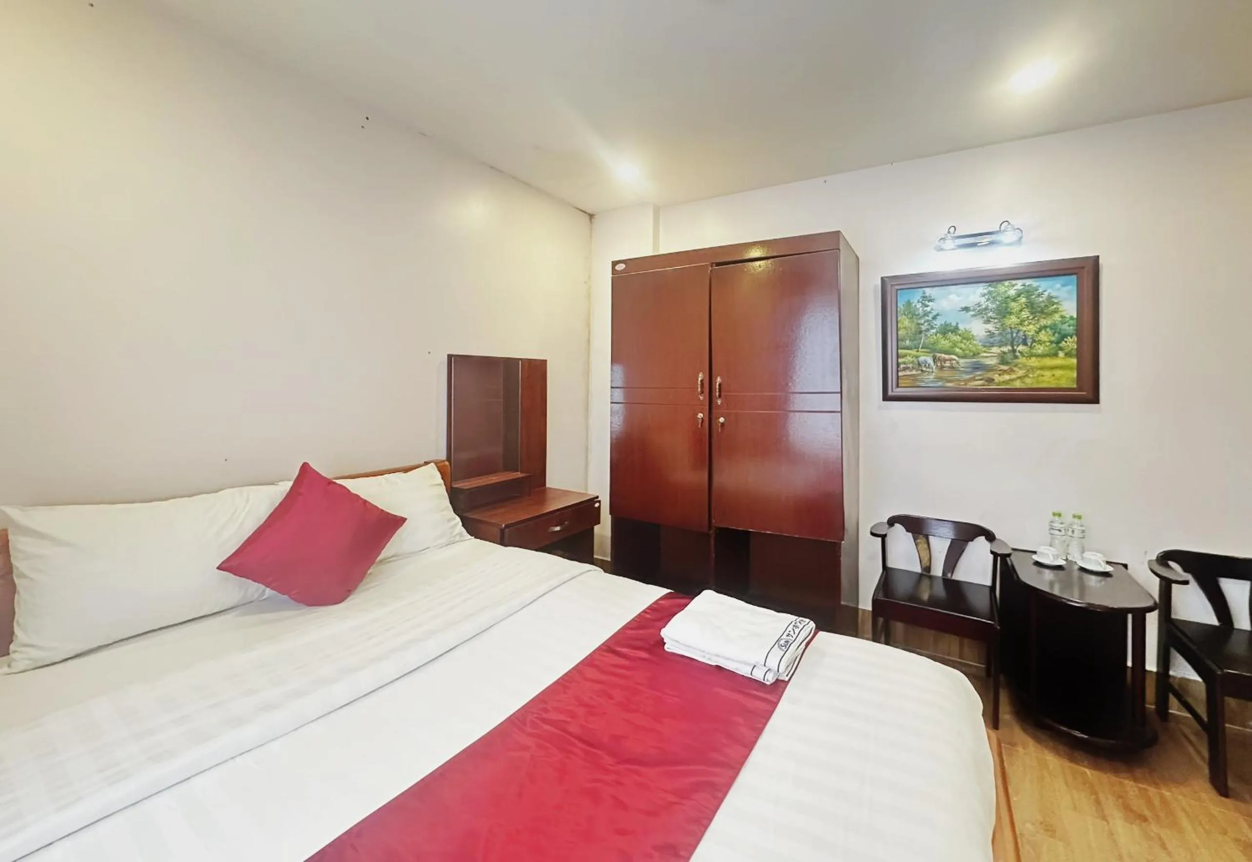 Bed in White Horse Dalat Hotel