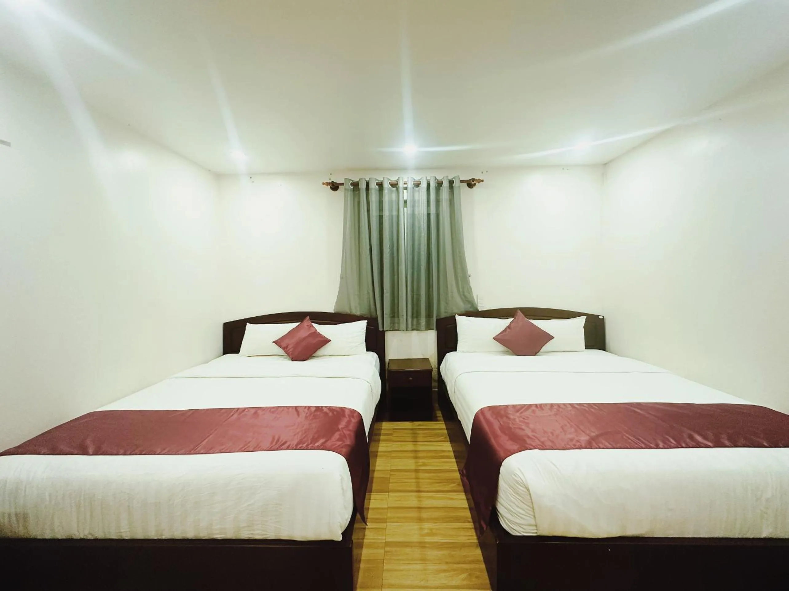 Bed in White Horse Dalat Hotel