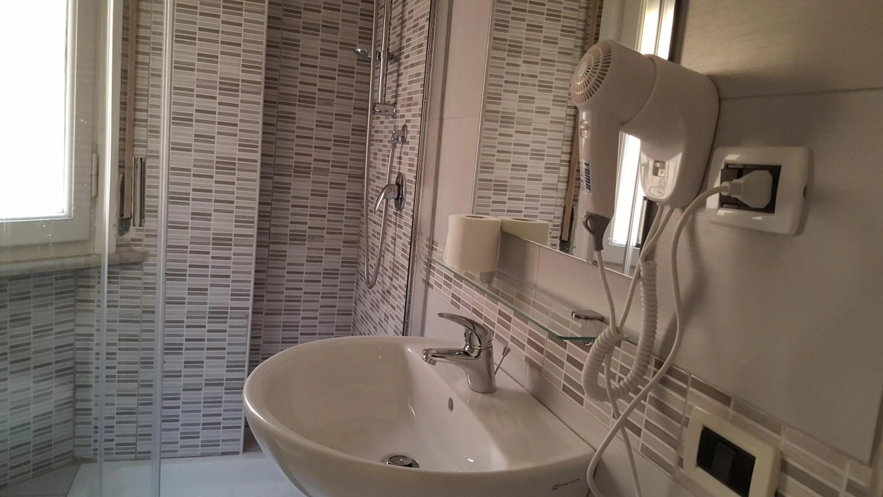 Bathroom in Hotel Milano