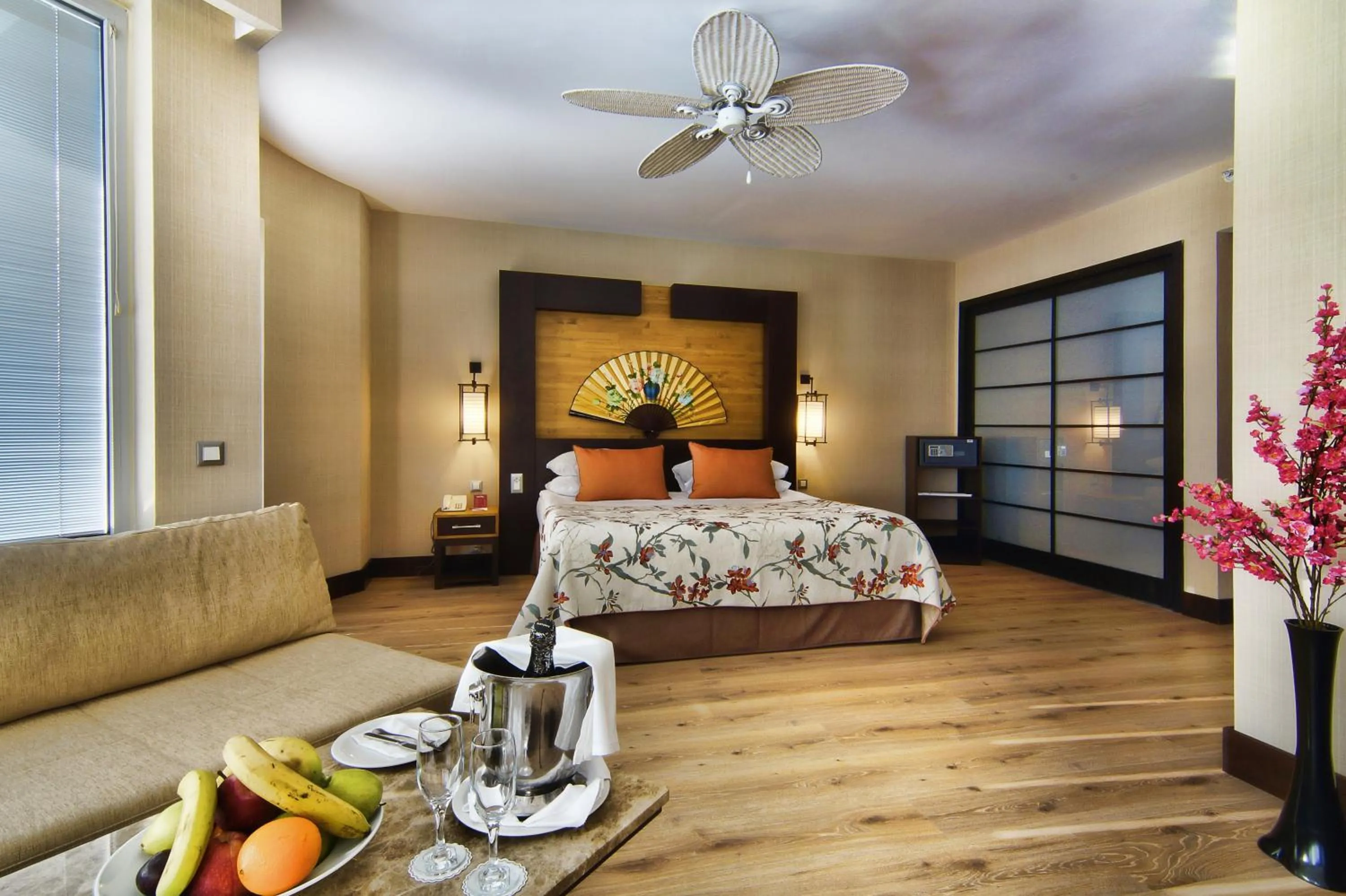 Photo of the whole room, Bed in Limak Lara Deluxe Hotel & Resort Antalya