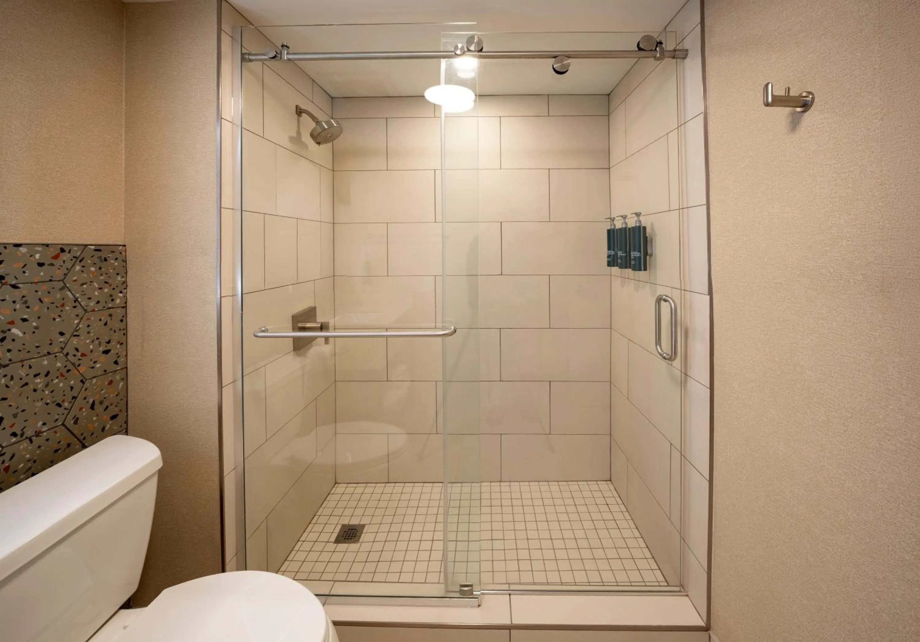 Shower in DoubleTree by Hilton Wilkes-Barre