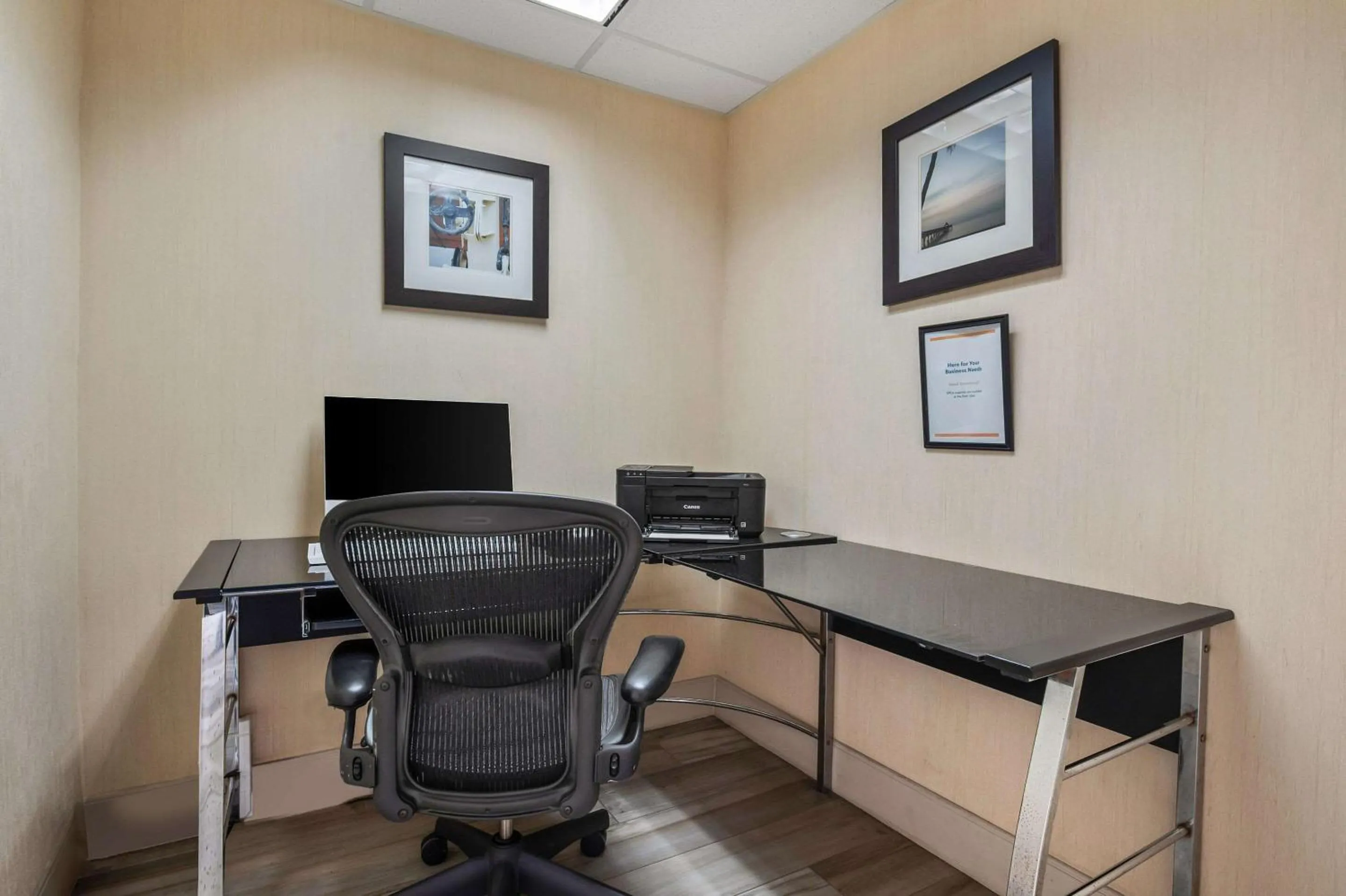 Business facilities in Comfort Inn Oceanside Deerfield Beach