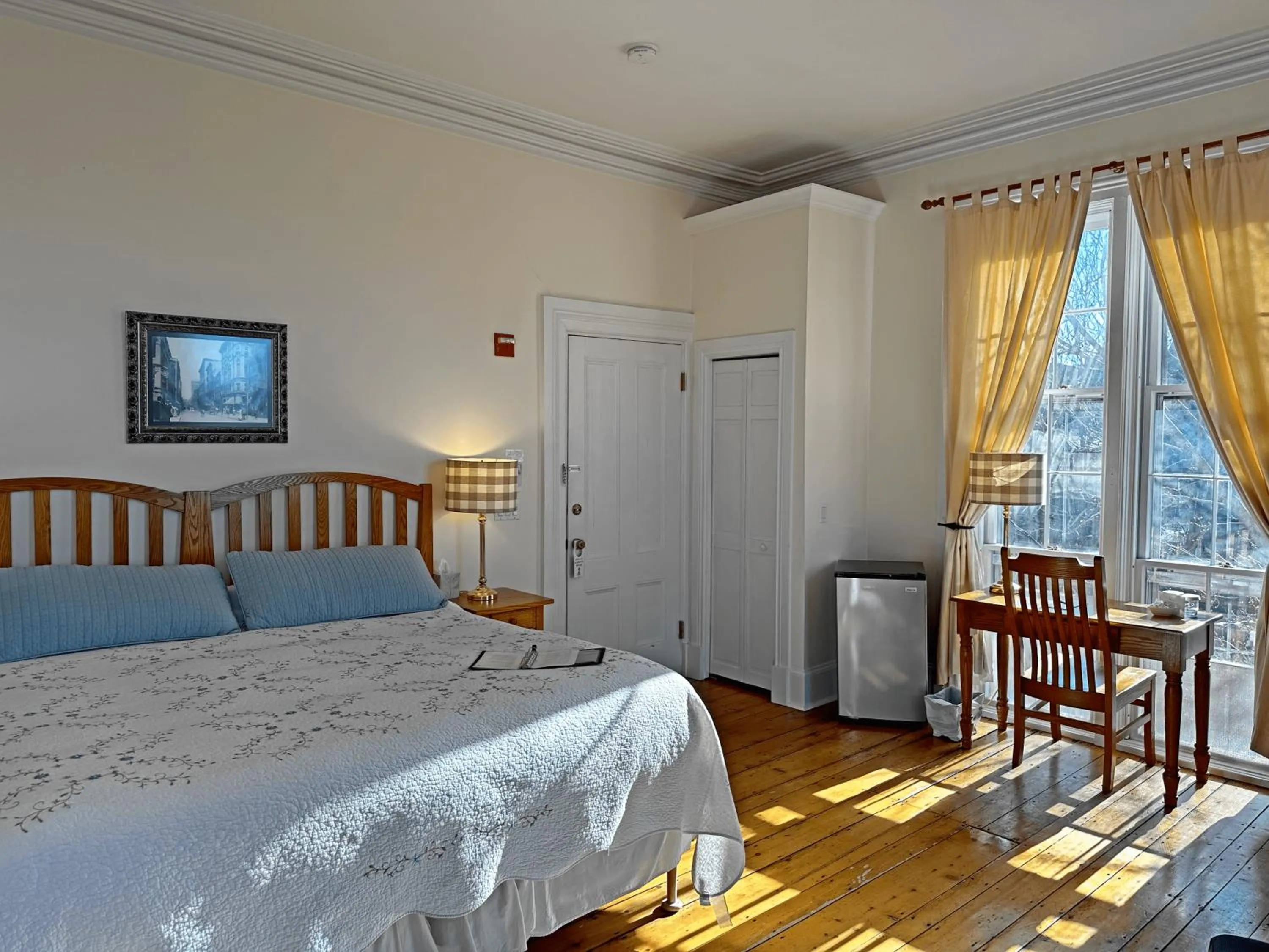 Bedroom, Bed in Christopher Dodge House