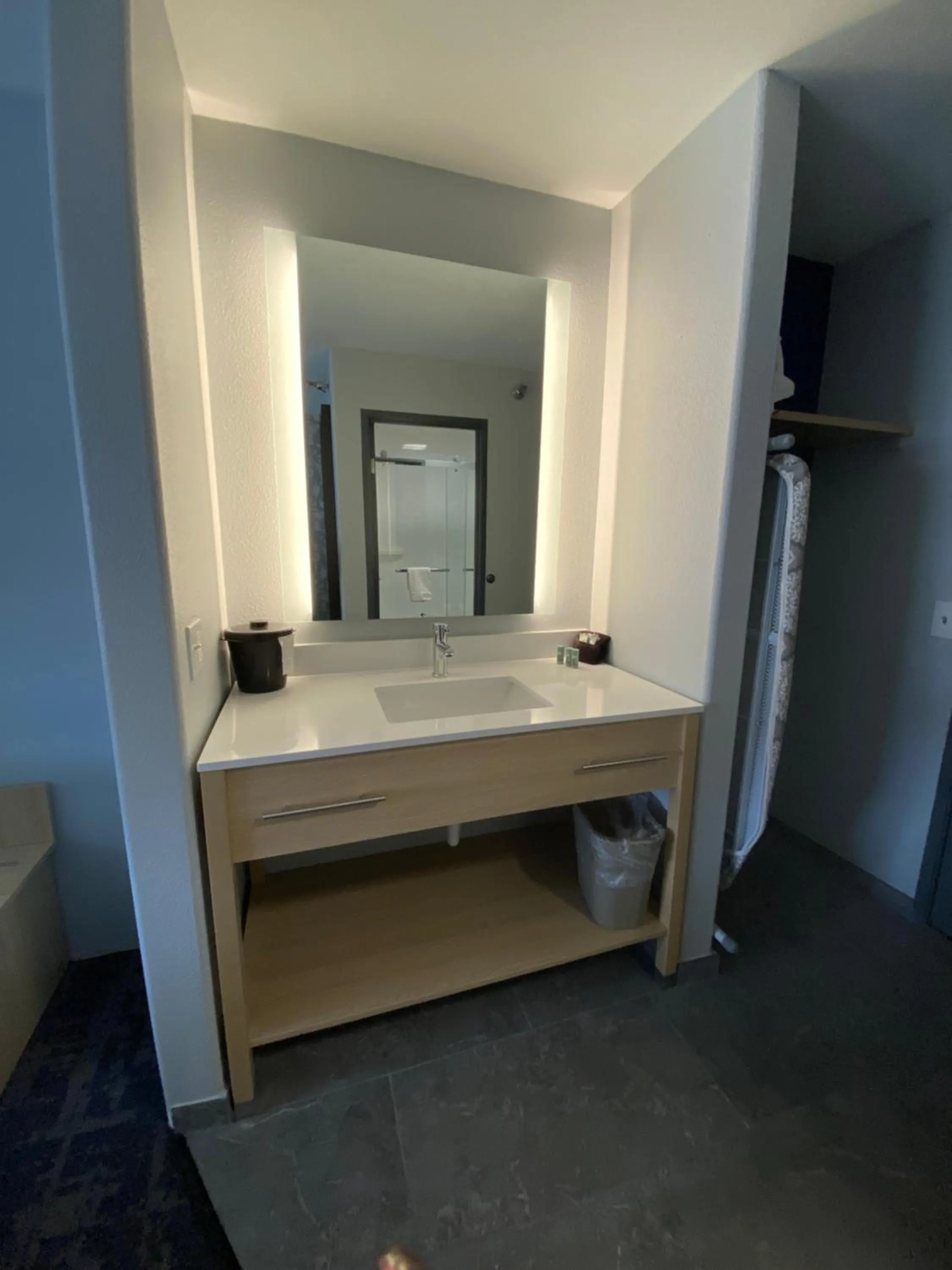 Bedroom, Bed in Stay Wise Inns of Montrose