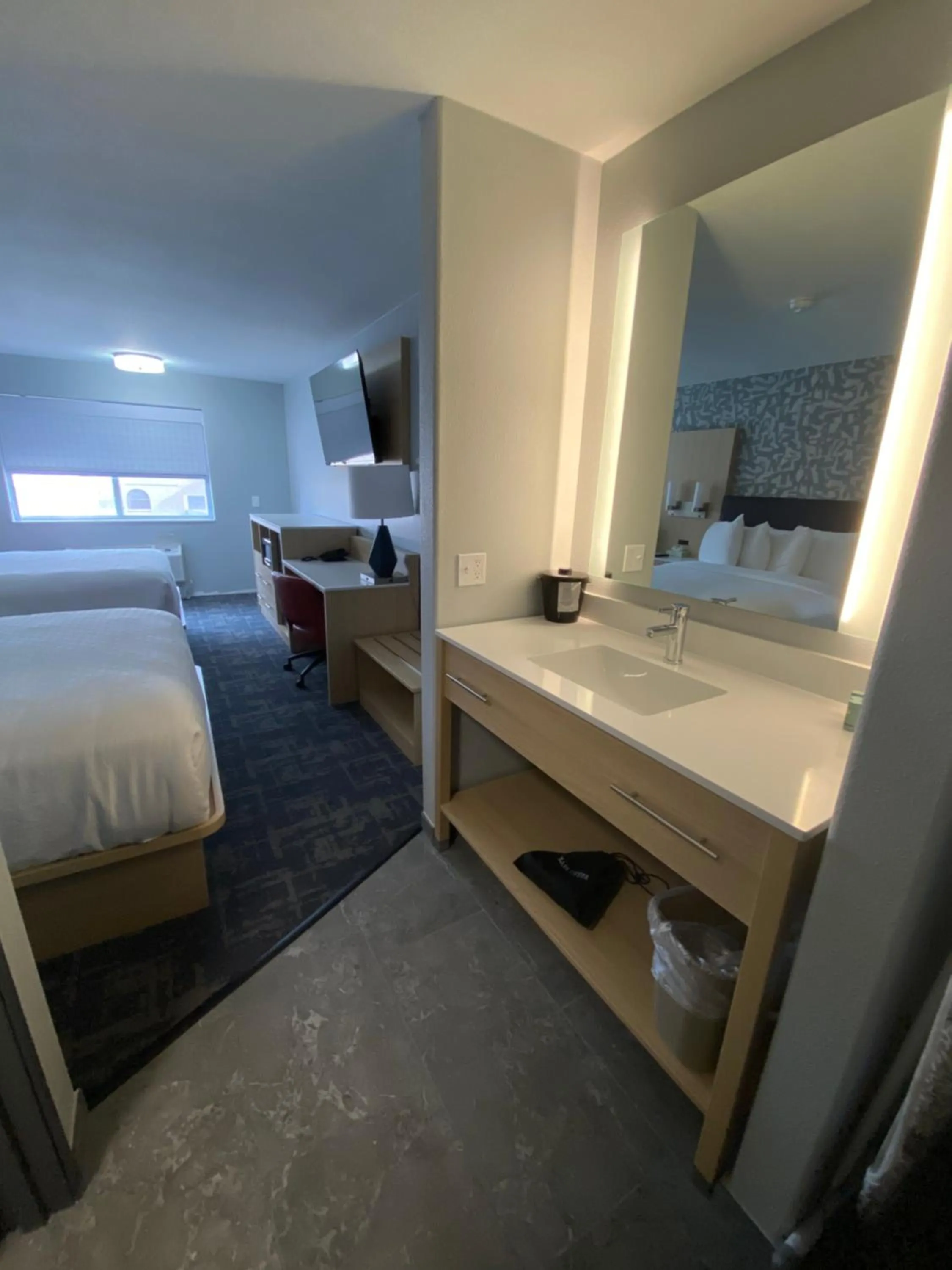 Photo of the whole room, Bed in Stay Wise Inns of Montrose