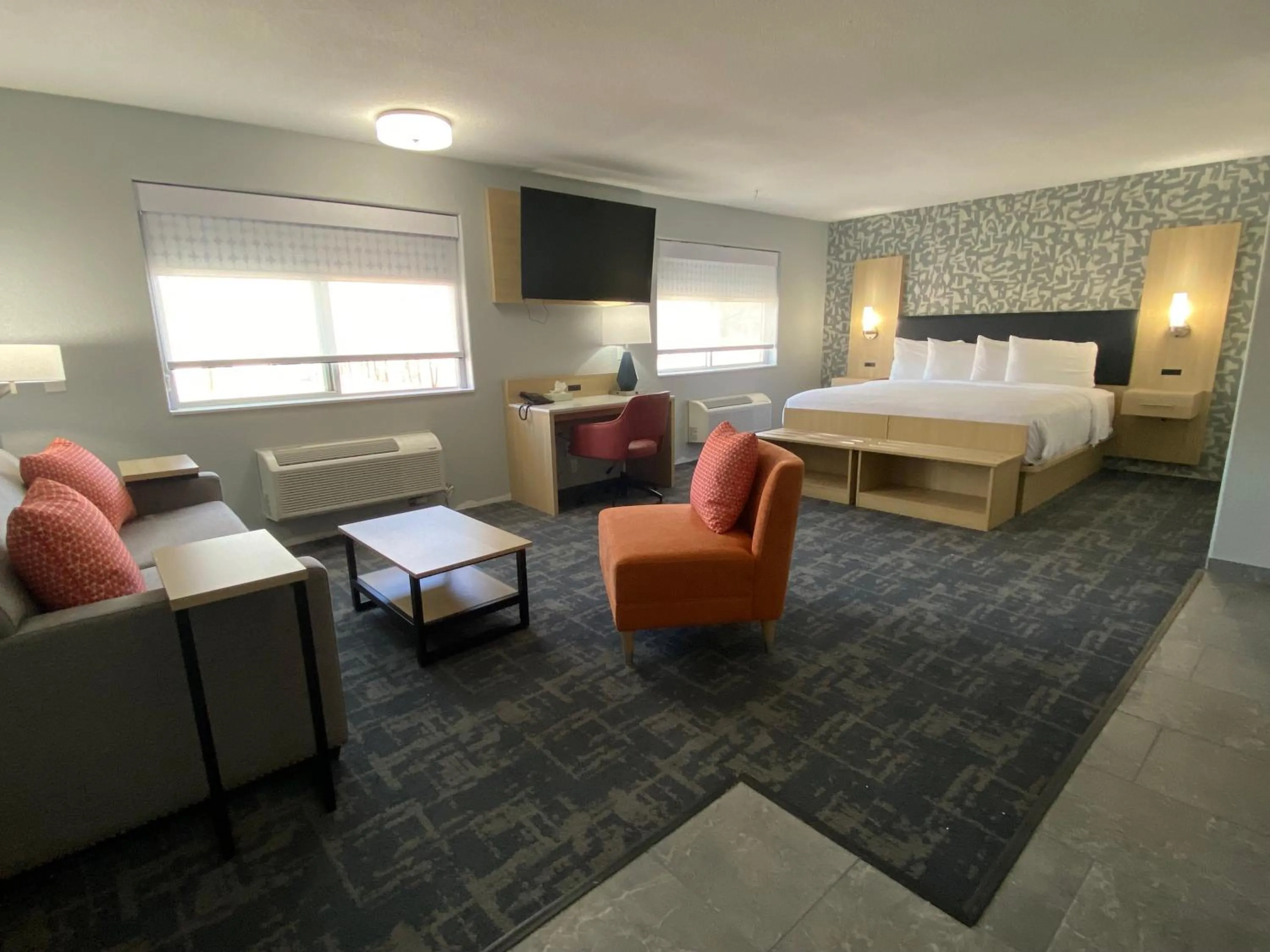 TV and multimedia, Bed in Stay Wise Inns of Montrose