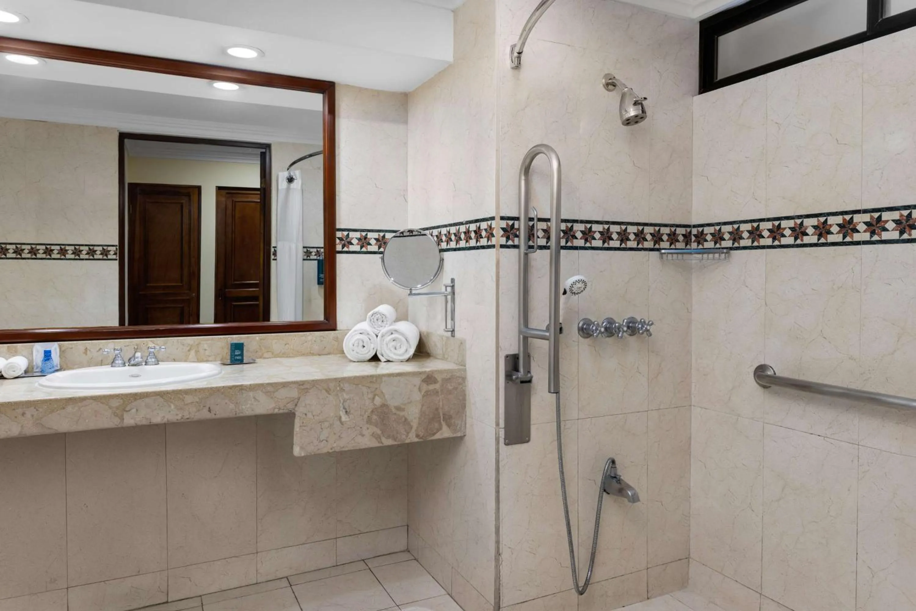 Bathroom in Hilton Cariari DoubleTree San Jose - Costa Rica