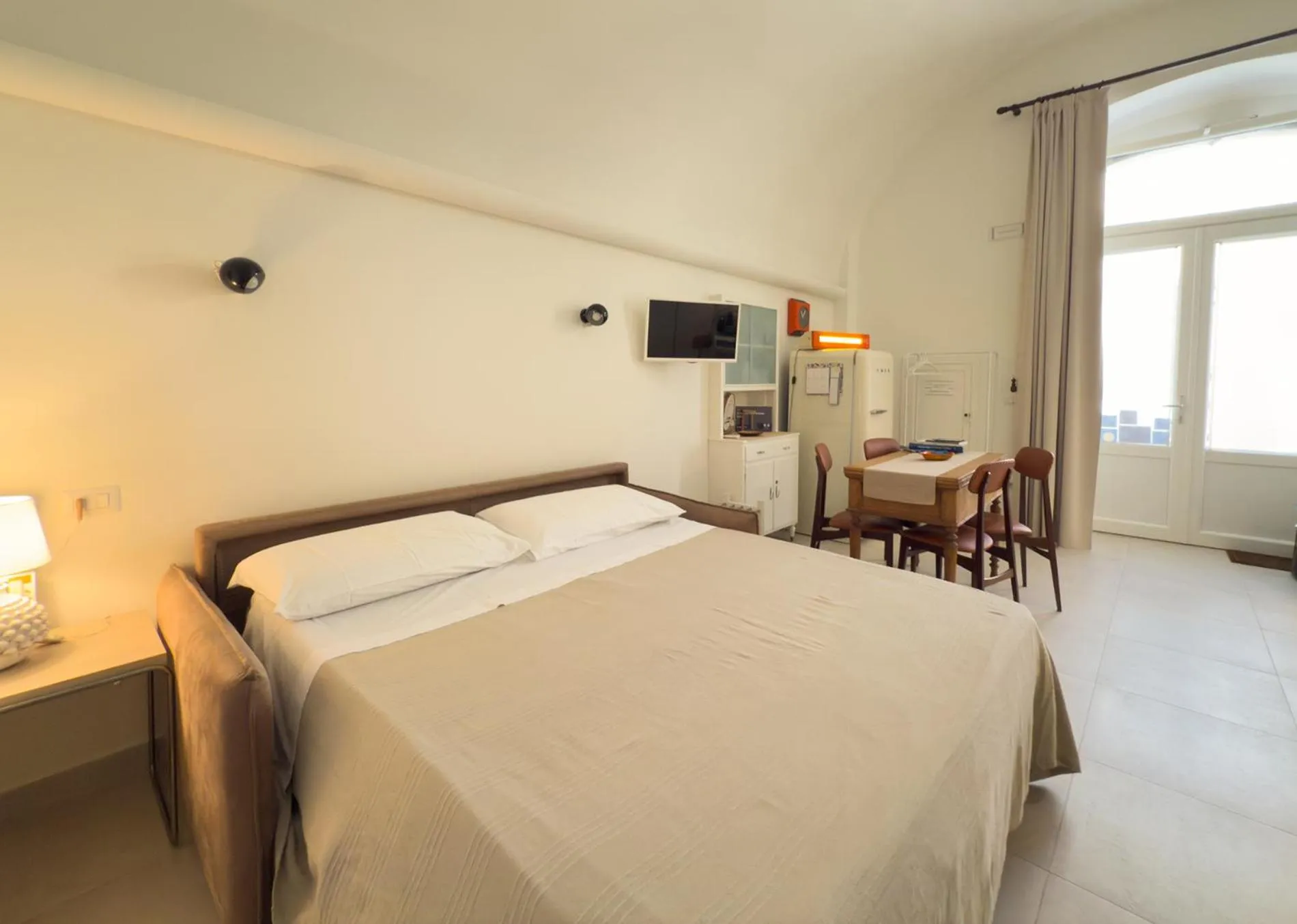 Bed in Ai Sottani B&B Deluxe Suite