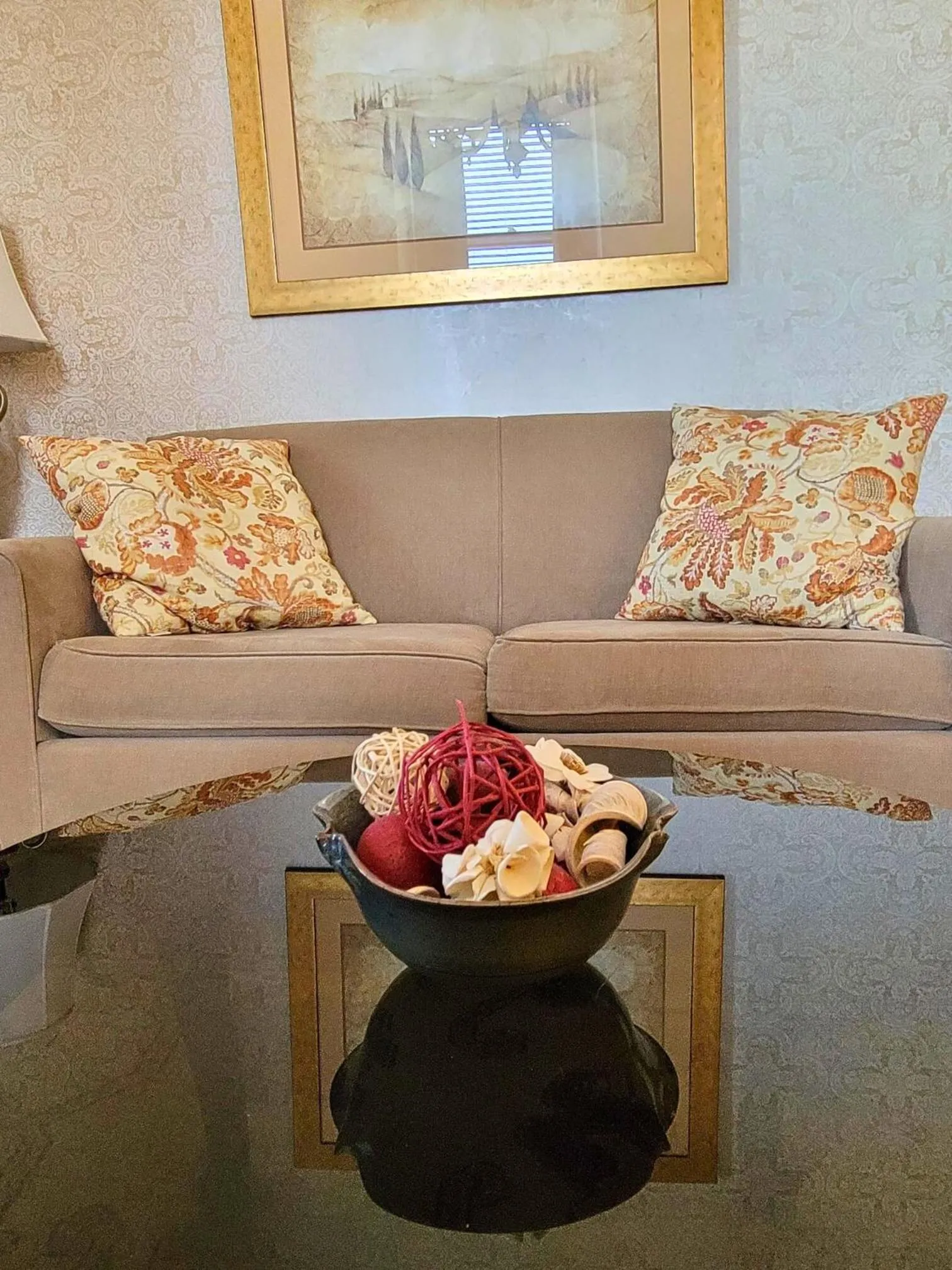 Living room in Altland House Inn & Suites