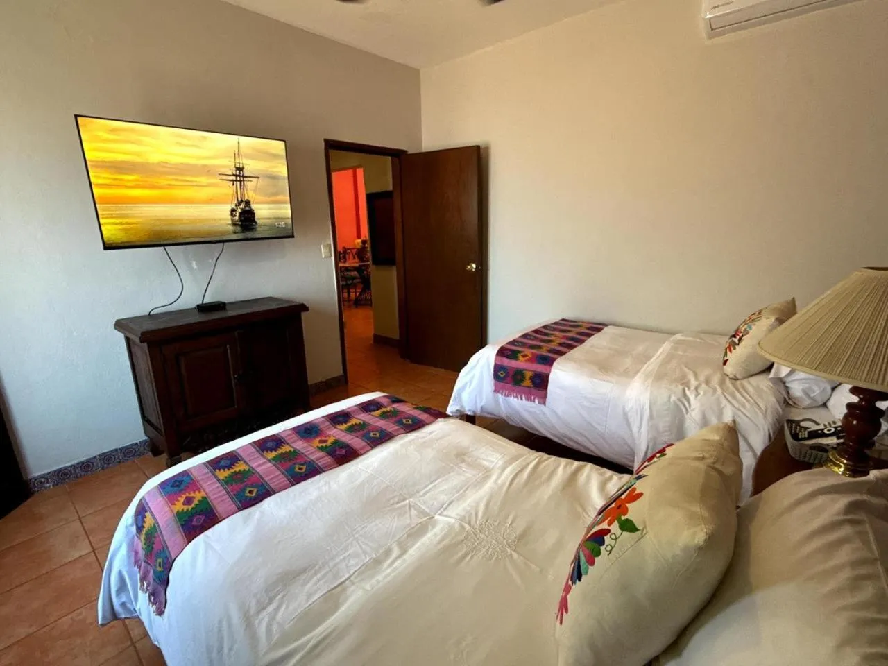 Bedroom, Bed in Casa Mia Suites