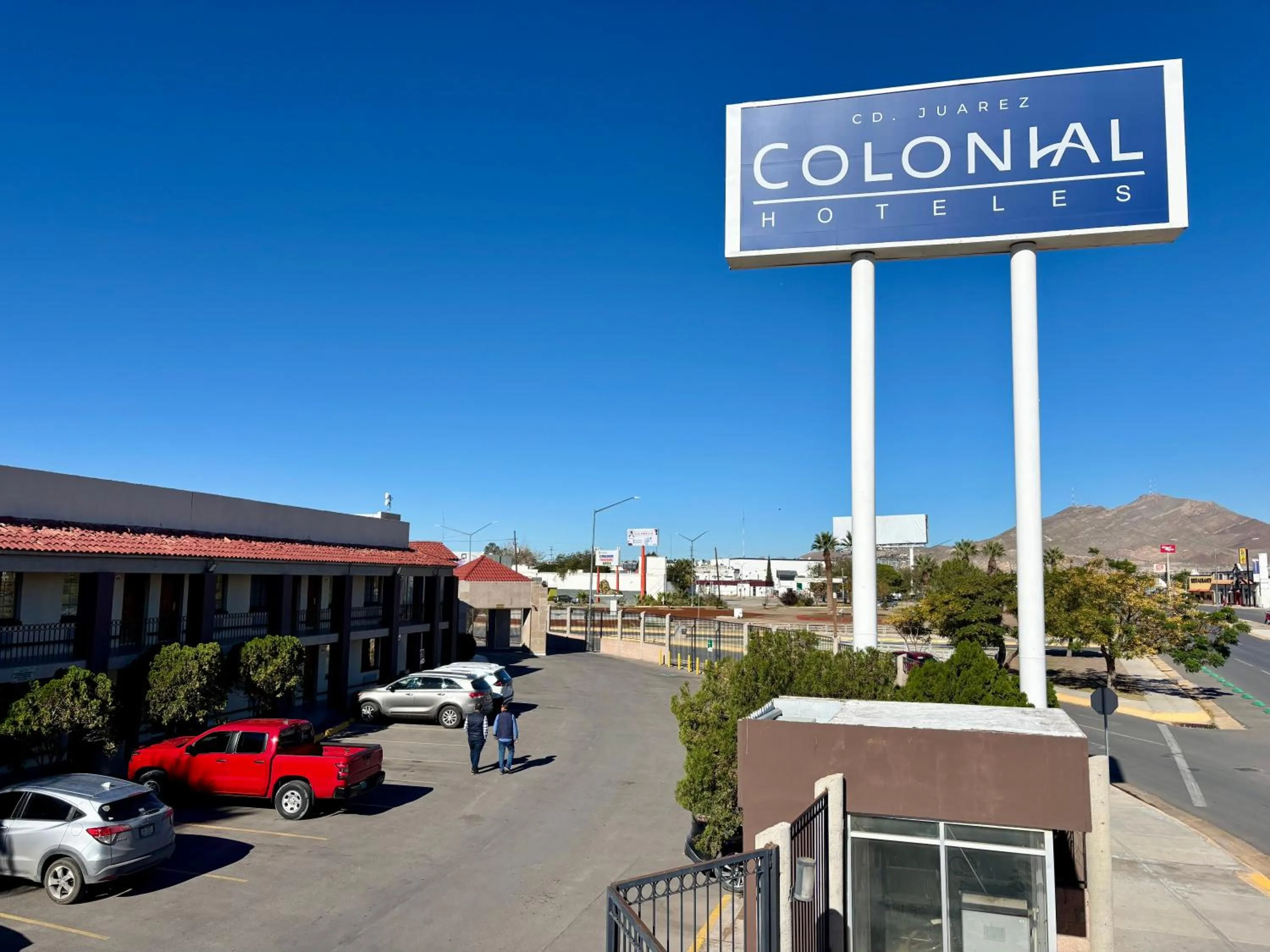 Facade/entrance in Hotel Colonial Ciudad Juarez