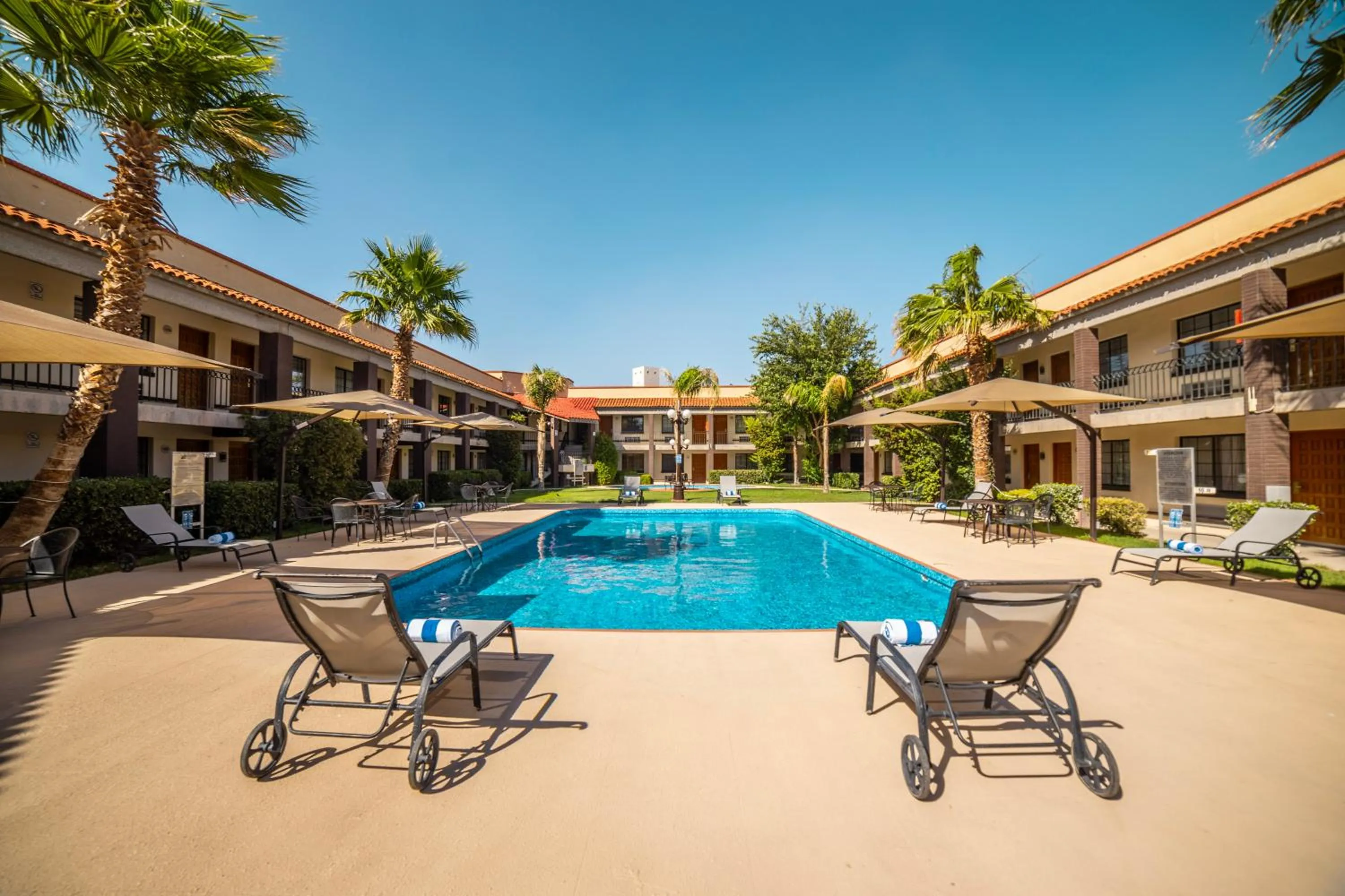 Garden in Hotel Colonial Ciudad Juarez