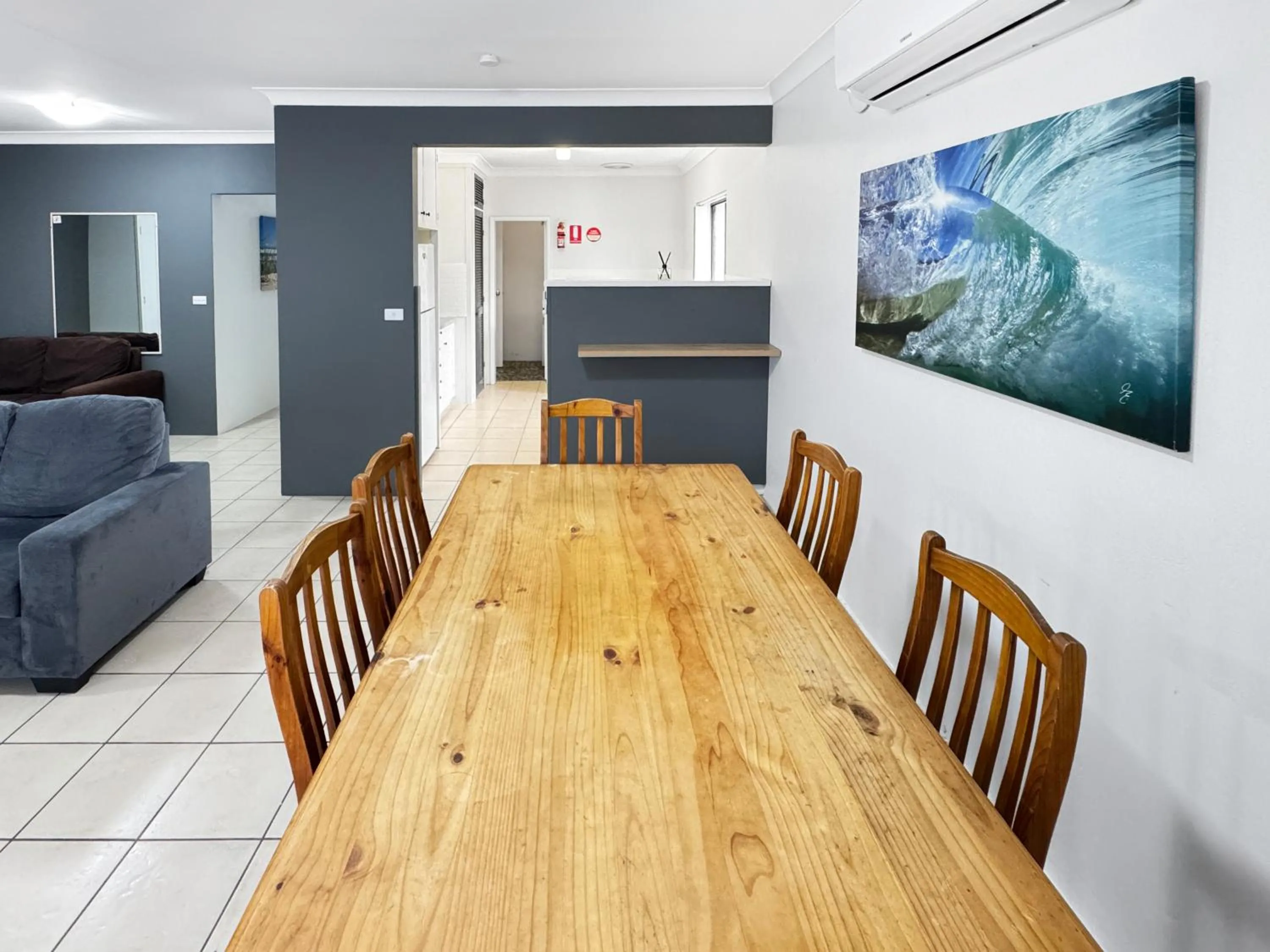 Dining area in Golden Sands Motor Inn