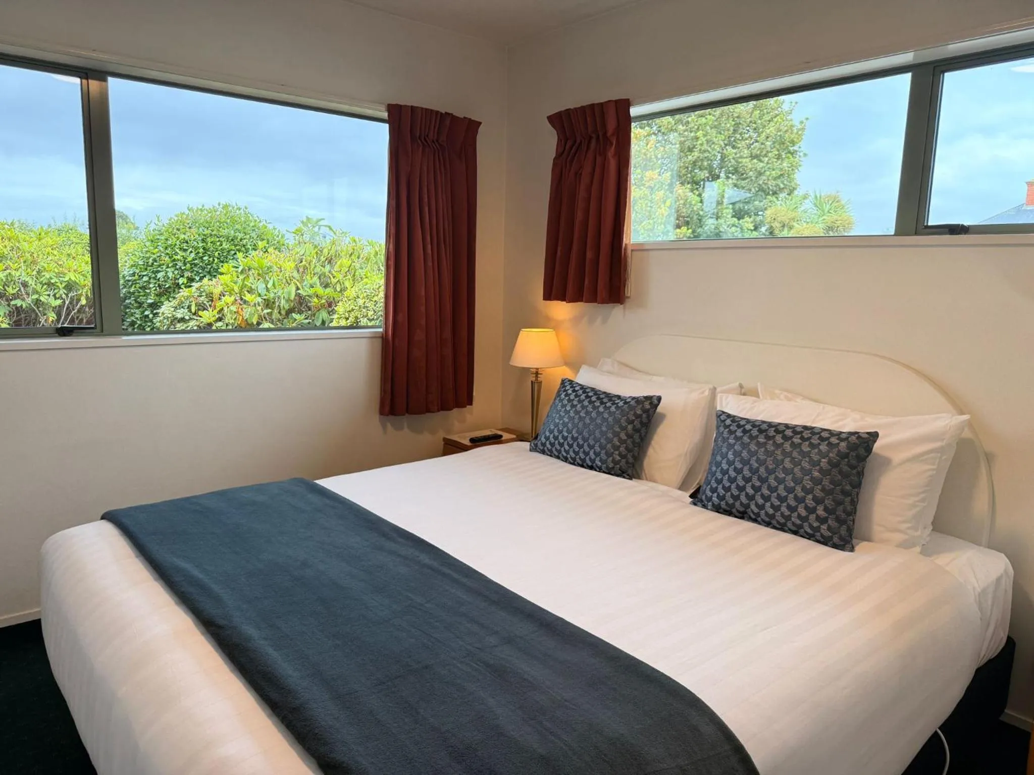 Bed in ASURE Ashley Motor Lodge