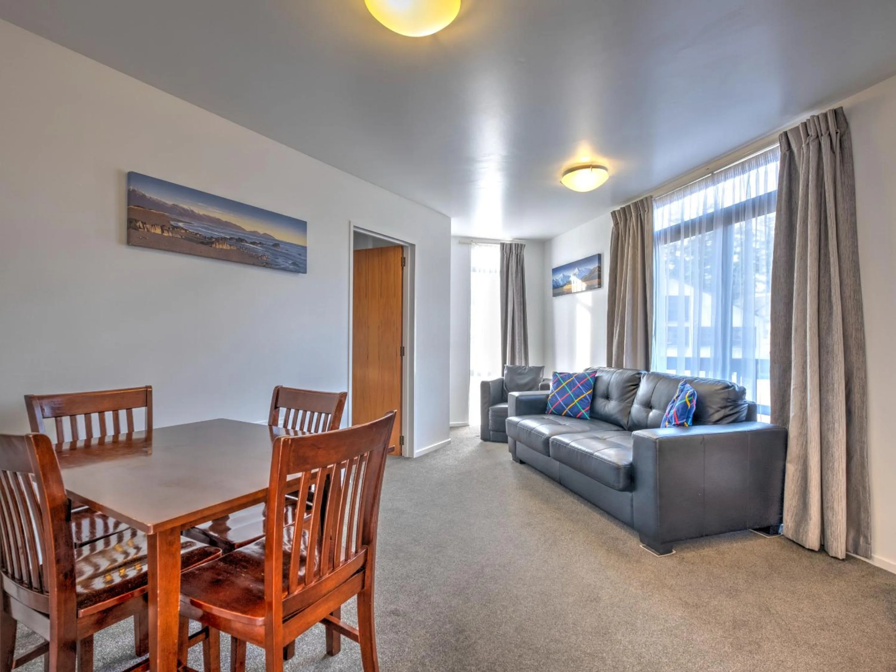 Living room in ASURE Hanmer Inn Motel Hanmer Springs