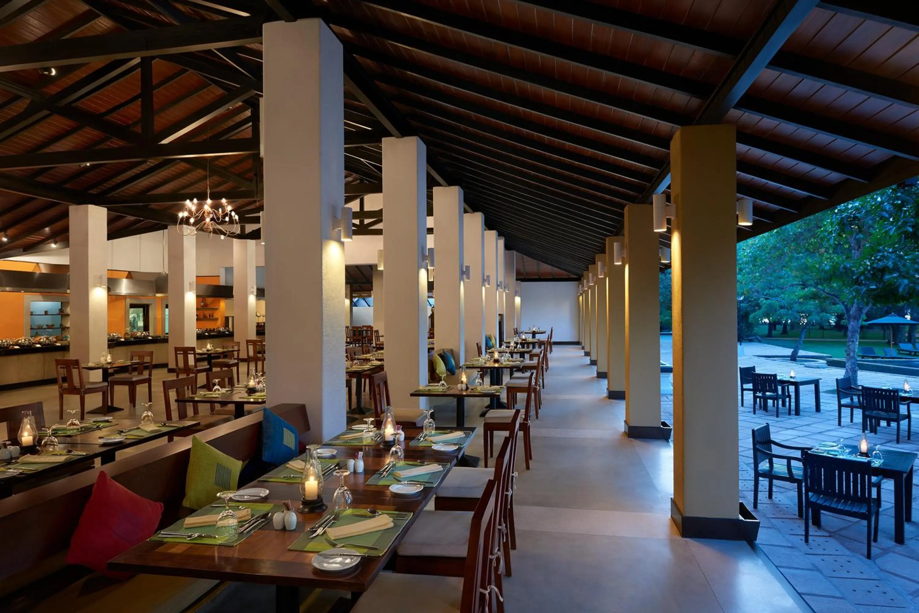 Restaurant/places to eat in Habarana Village by Cinnamon