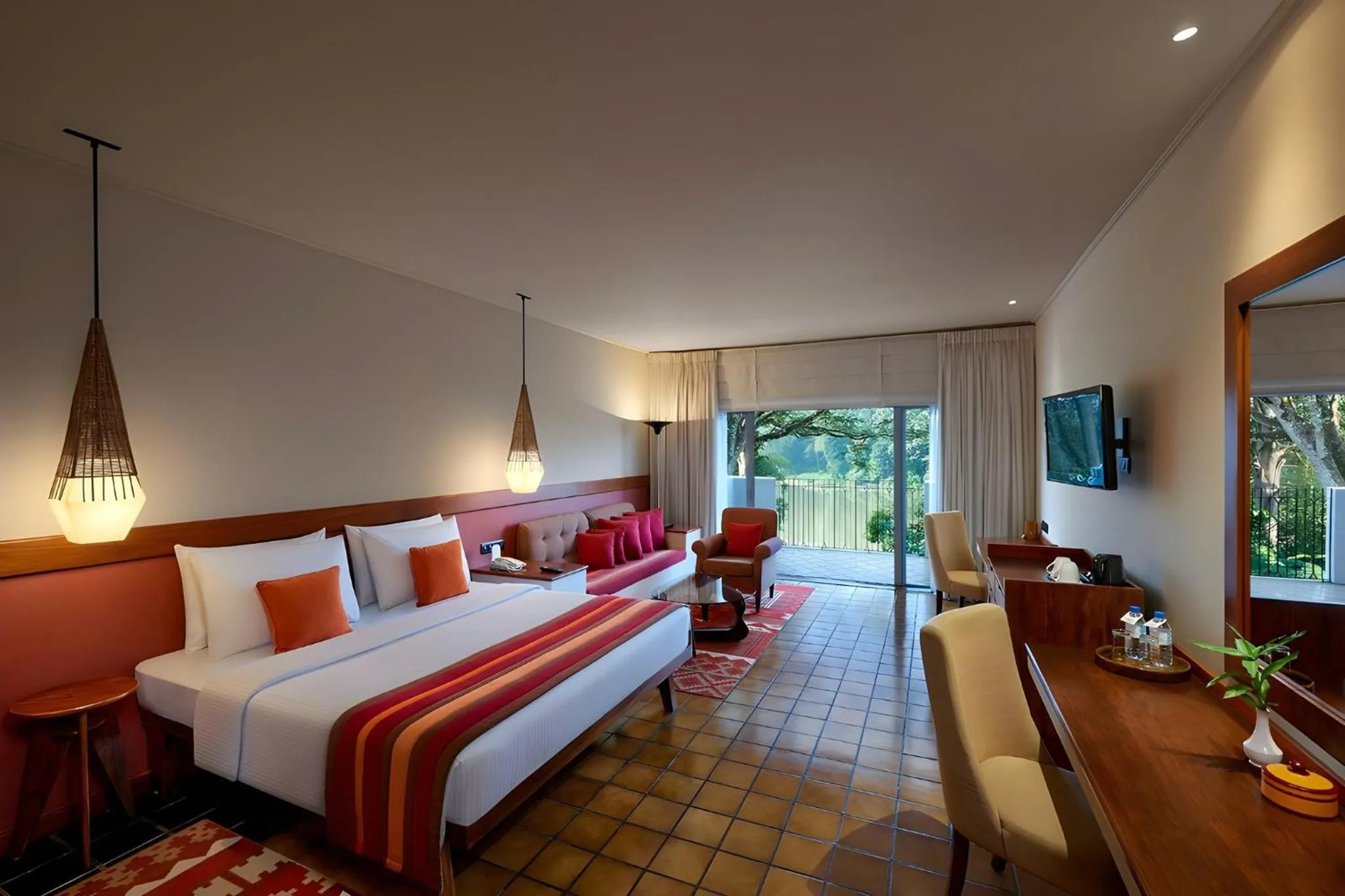 Bedroom, Bed in Cinnamon Citadel Kandy