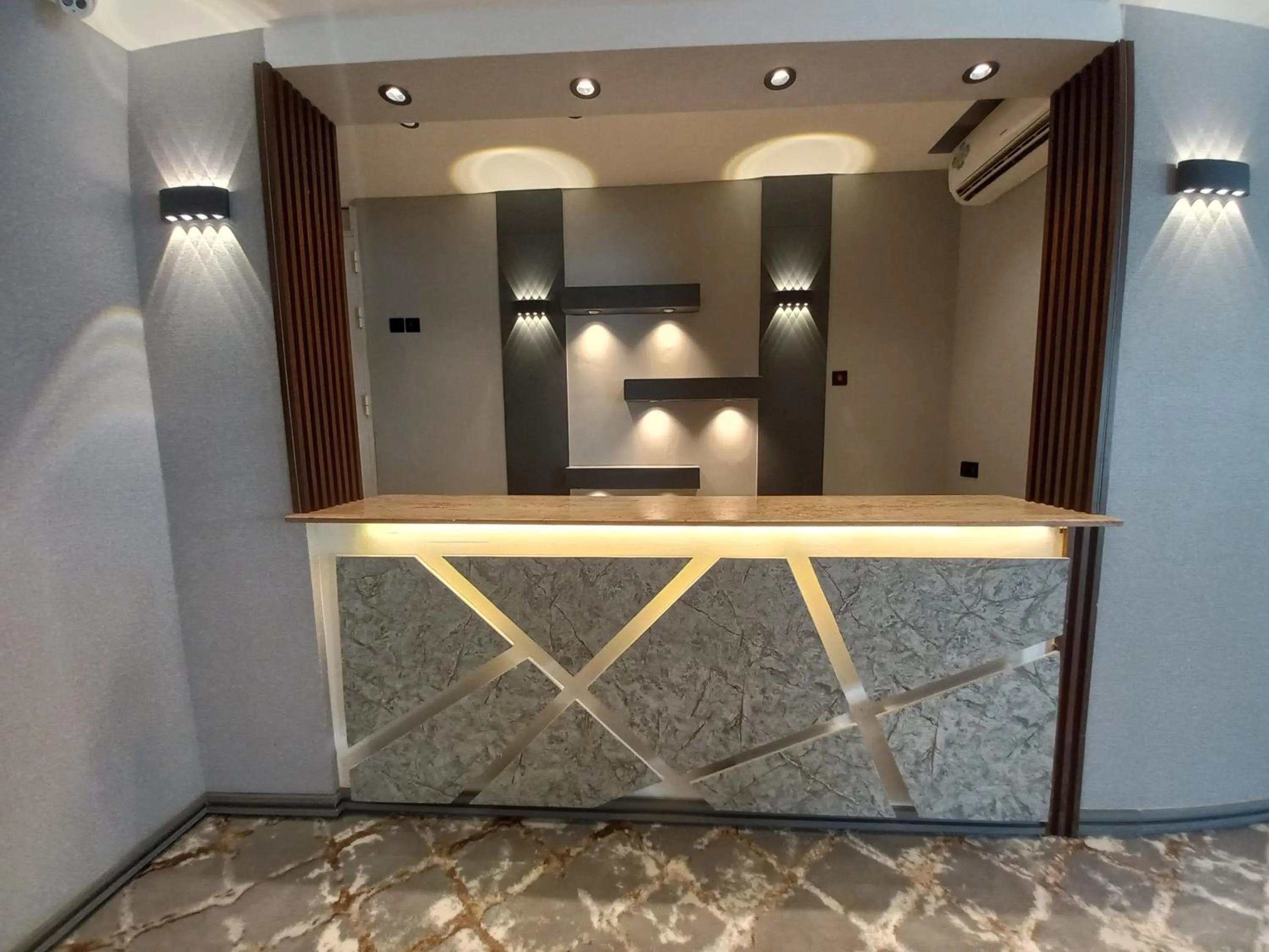 Coffee/tea facilities in Sur Hotel