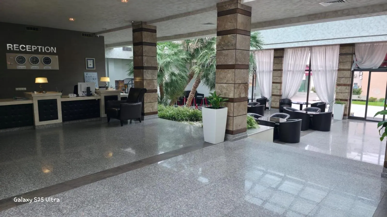 Lobby or reception in Detelina Hotel