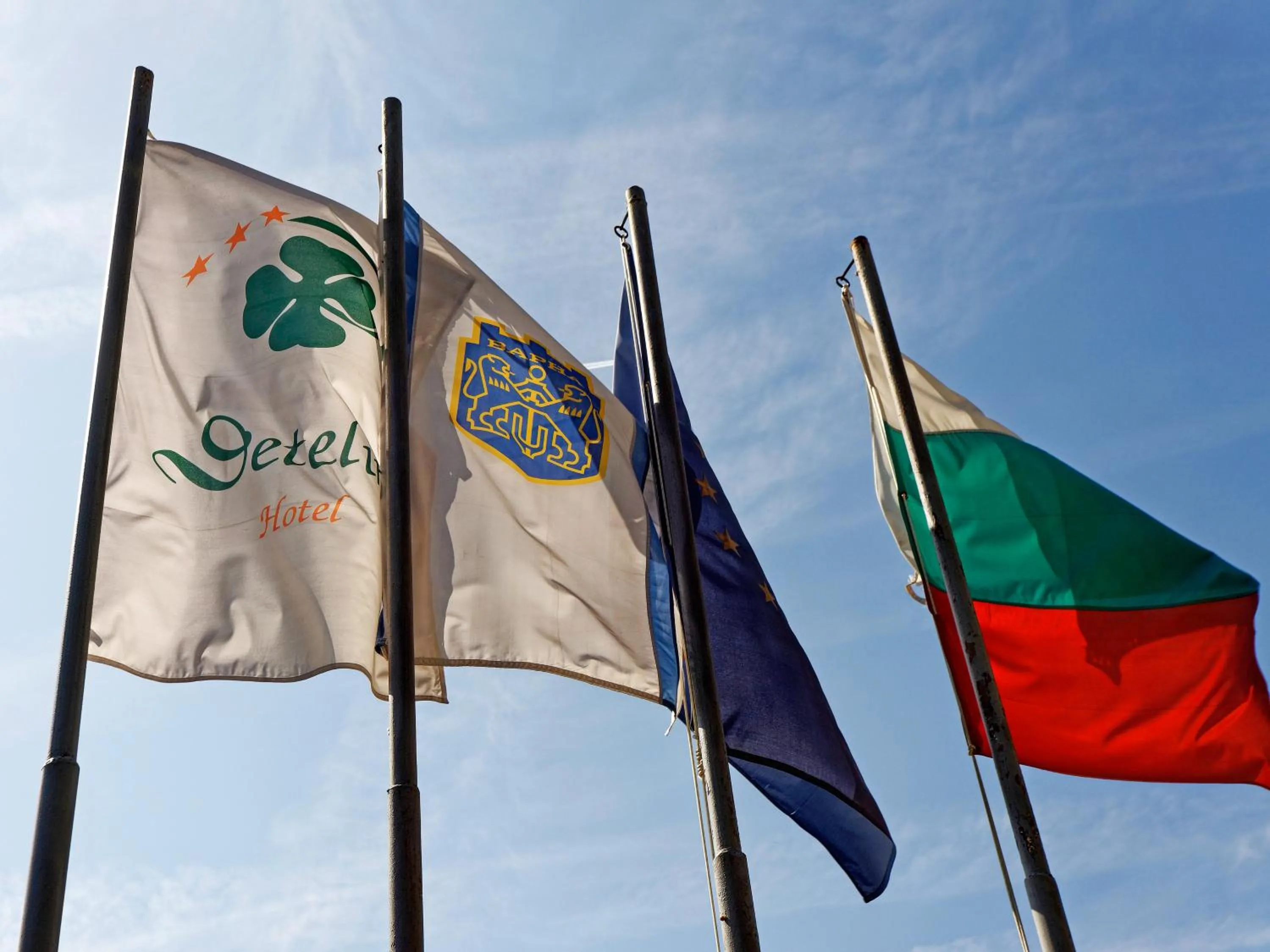 Facade/entrance in Detelina Hotel