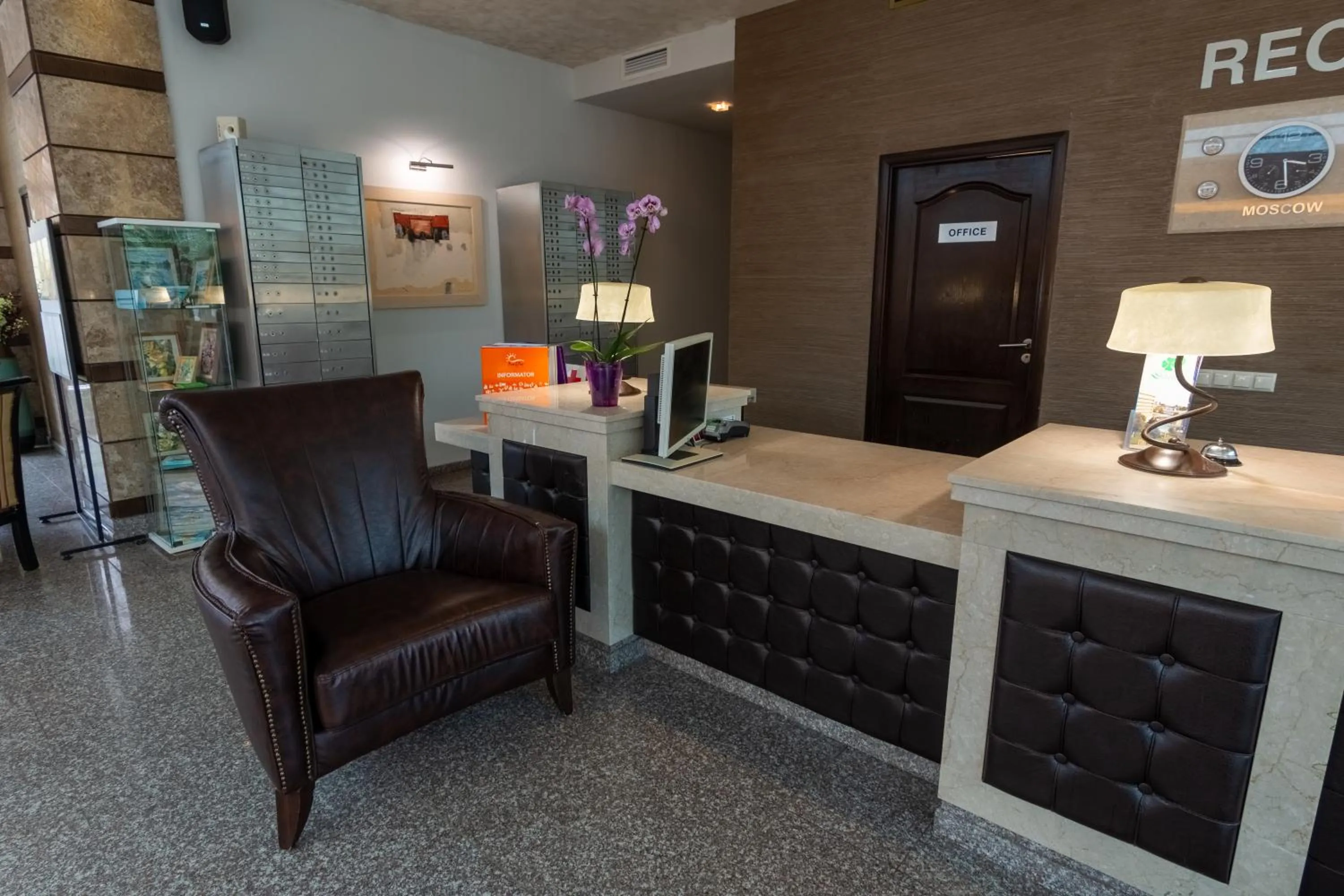 Lobby or reception in Detelina Hotel