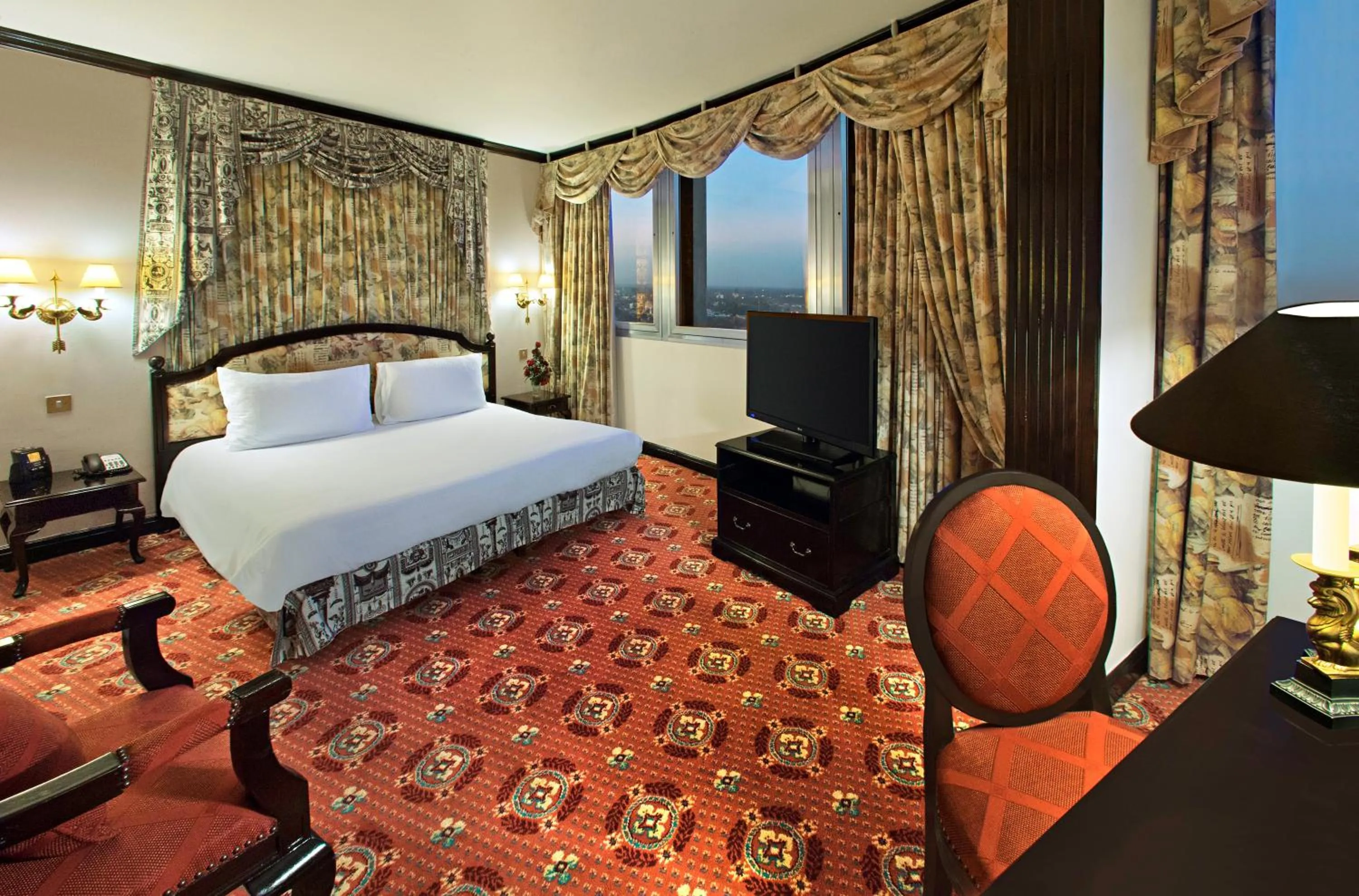 Photo of the whole room in Hilton Nairobi