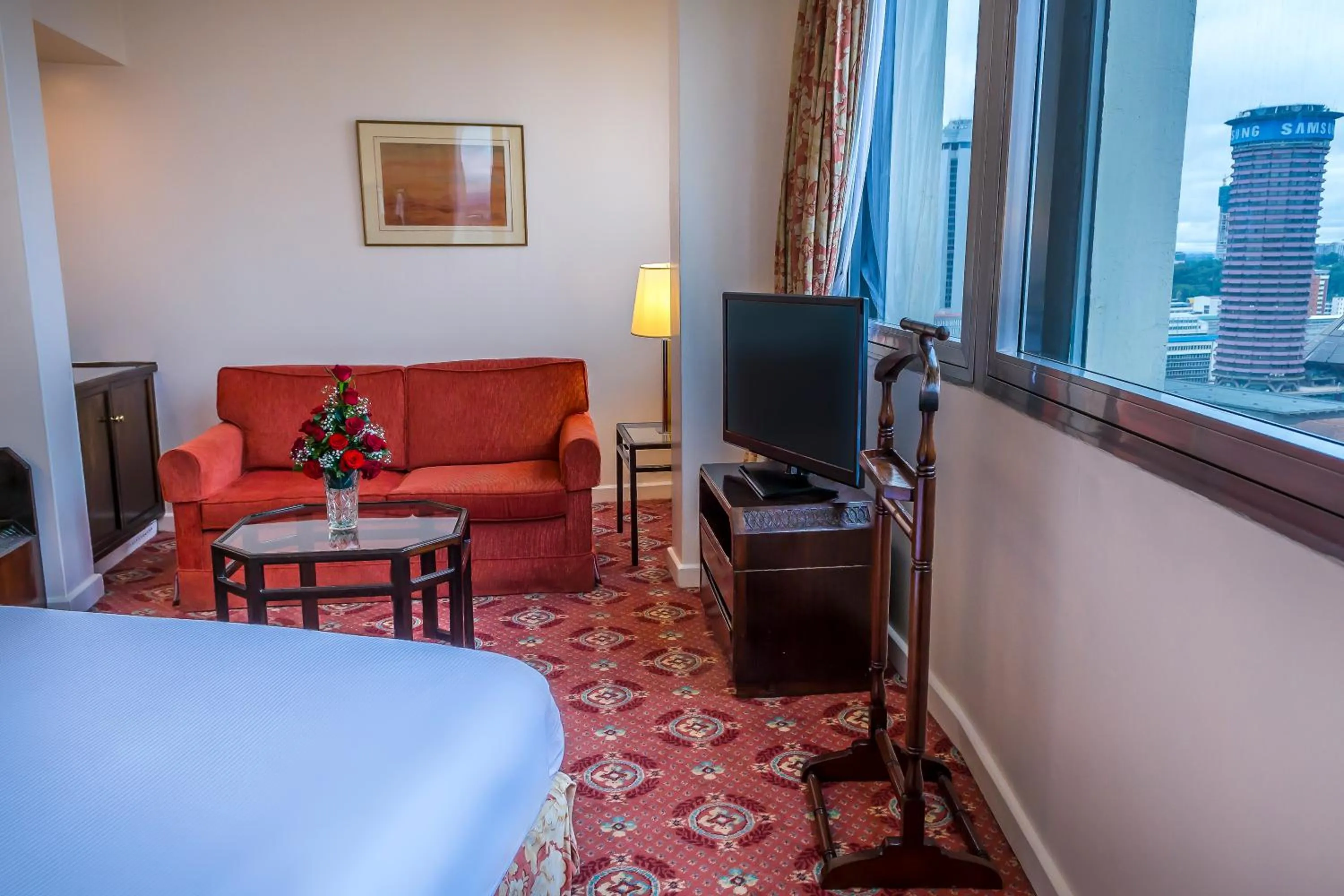 Bed, TV/Entertainment Center in Hilton Nairobi