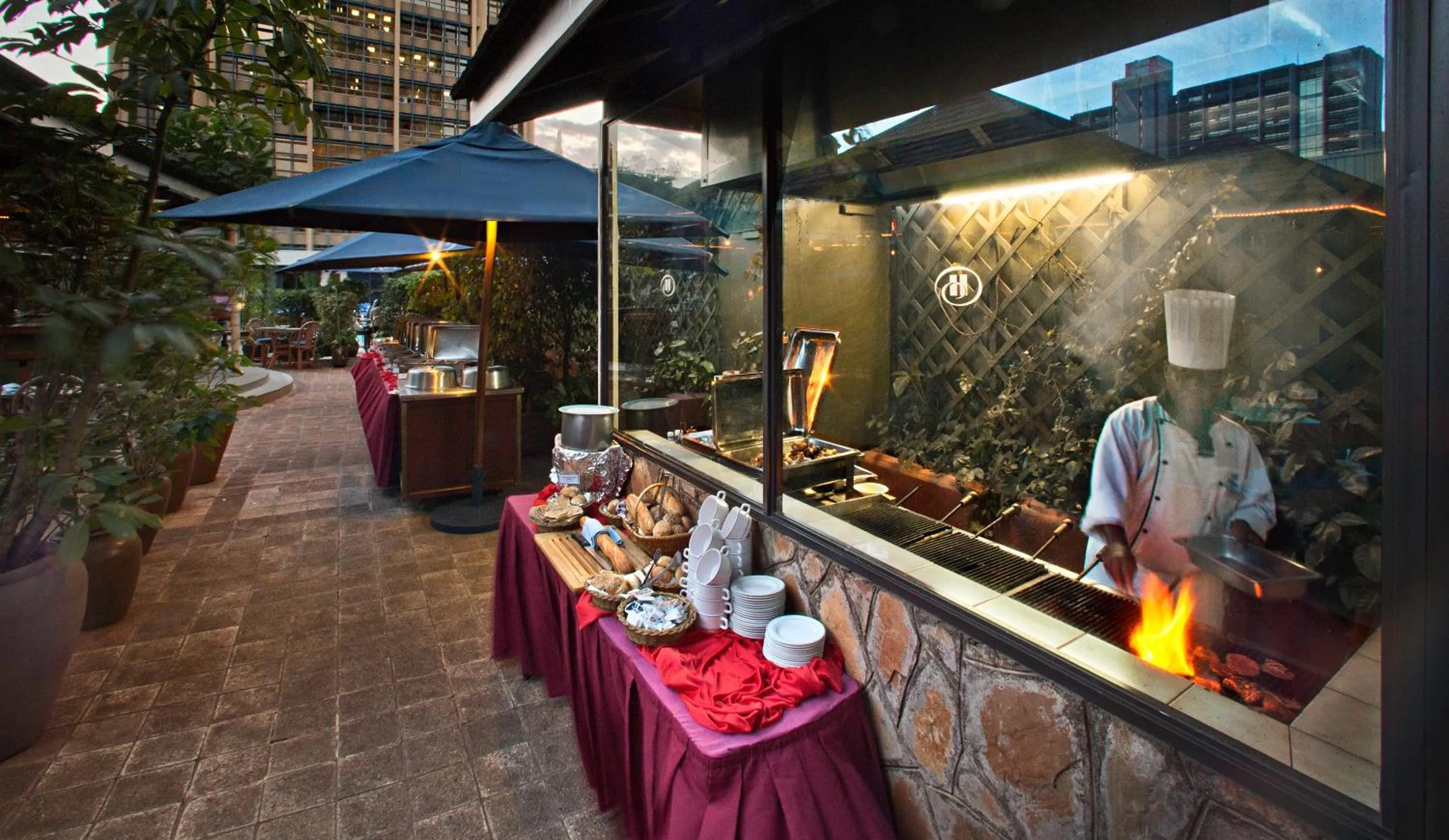 Restaurant/places to eat in Hilton Nairobi