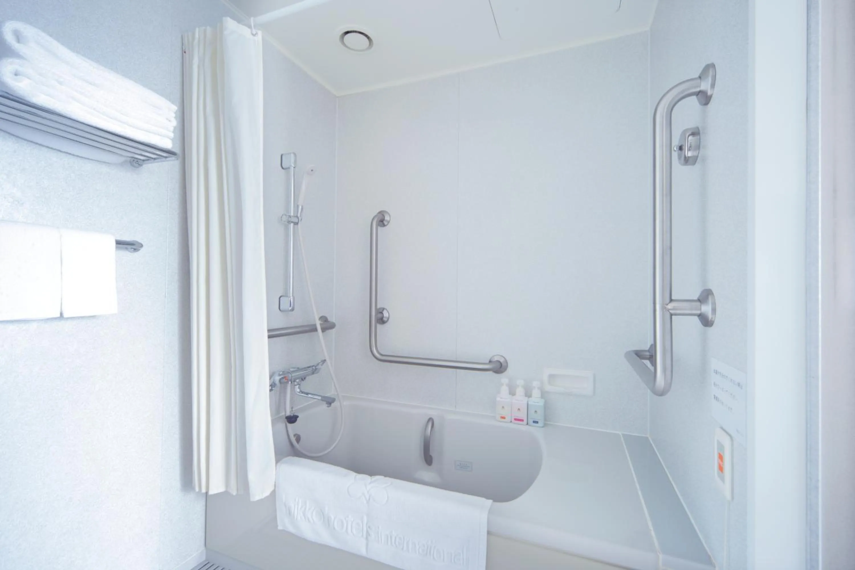 Shower in Hotel Nikko Nara