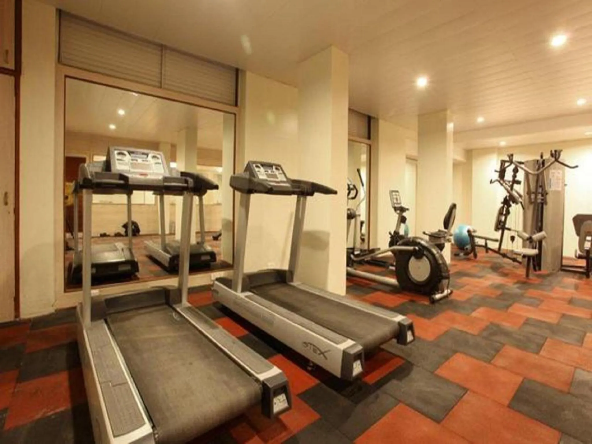 Fitness centre/facilities in Evershine Resort & Spa