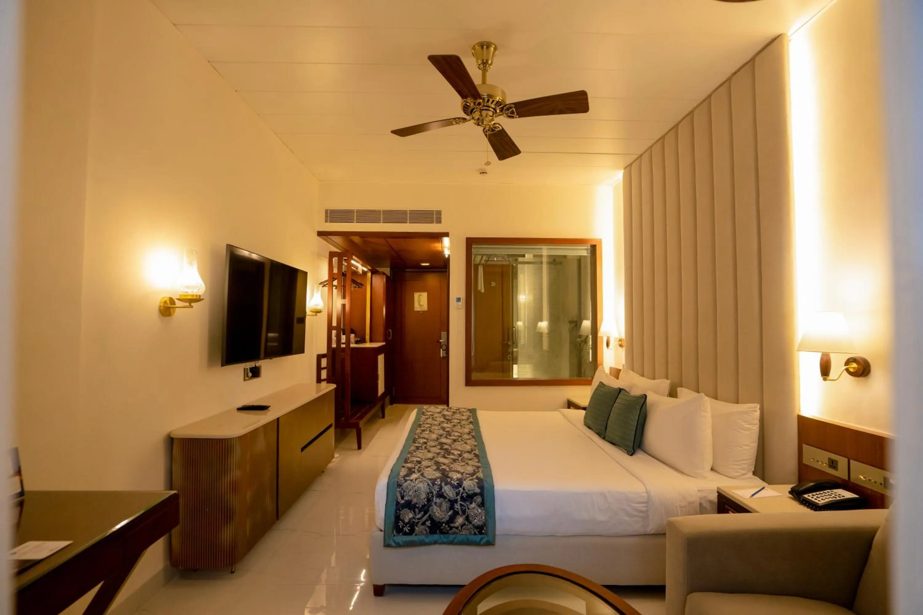 Bed in Evershine Resort & Spa