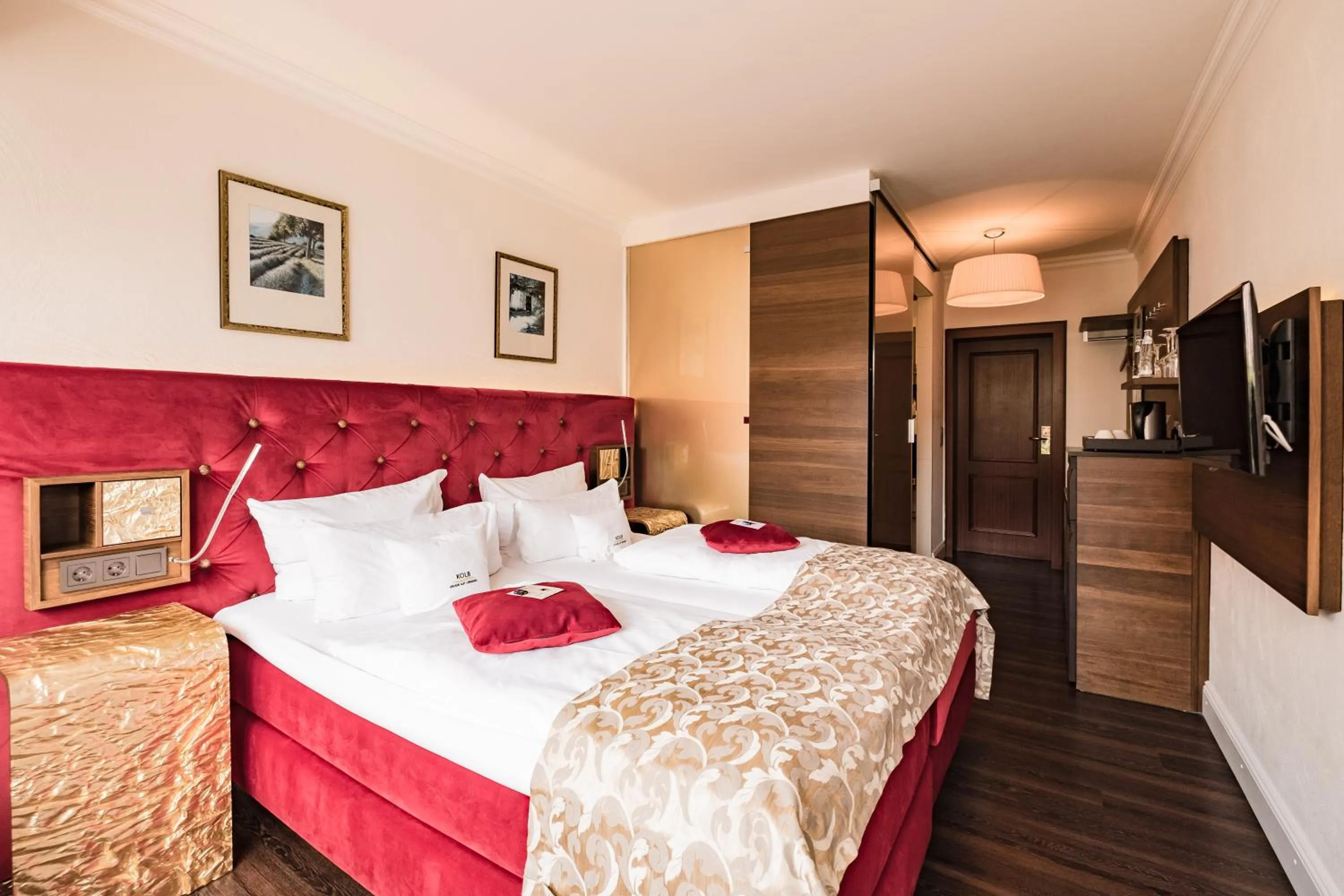 Photo of the whole room, Bed in Hotel Kolb