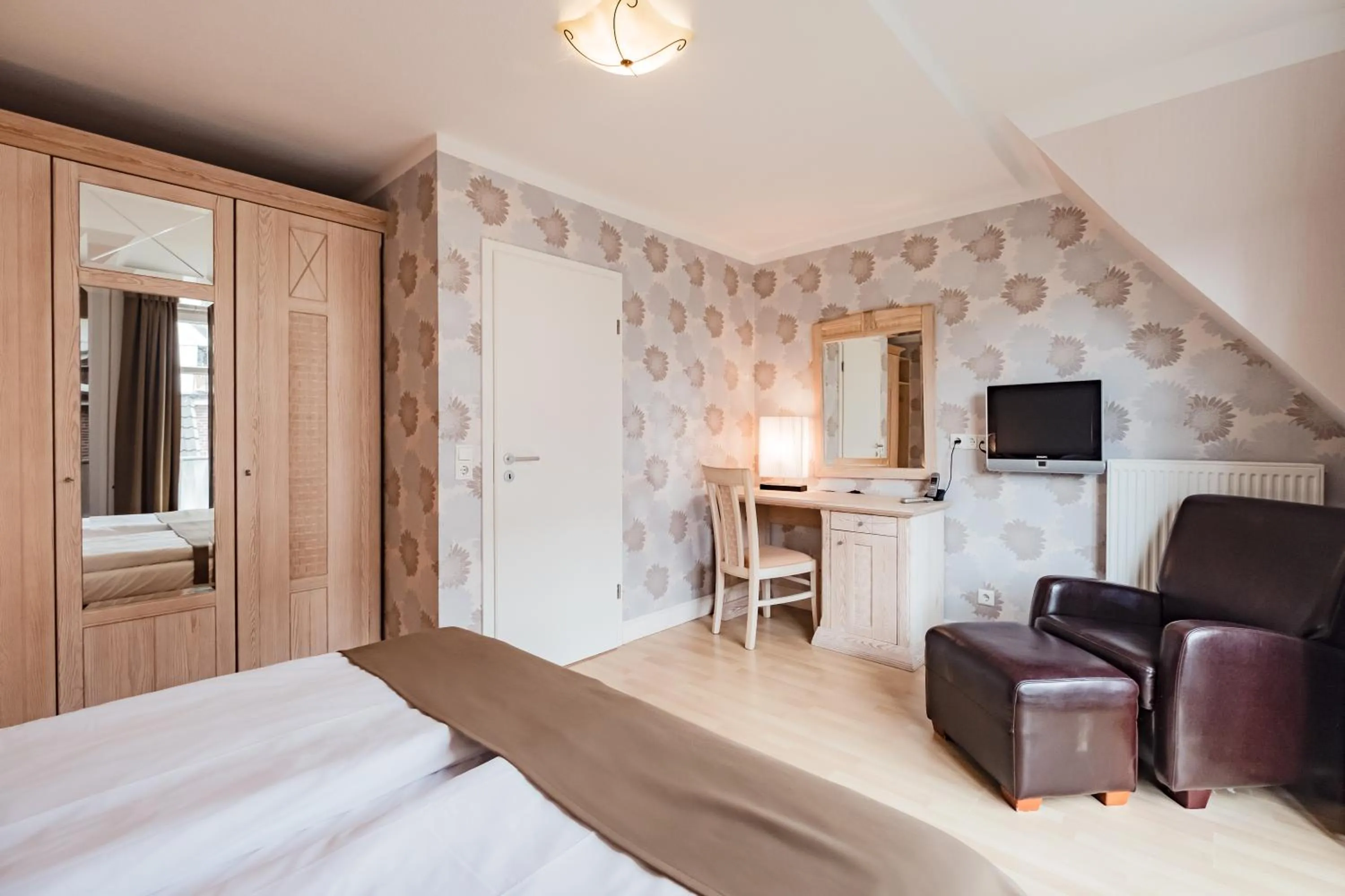 Photo of the whole room, Bed in Hotel Kolb