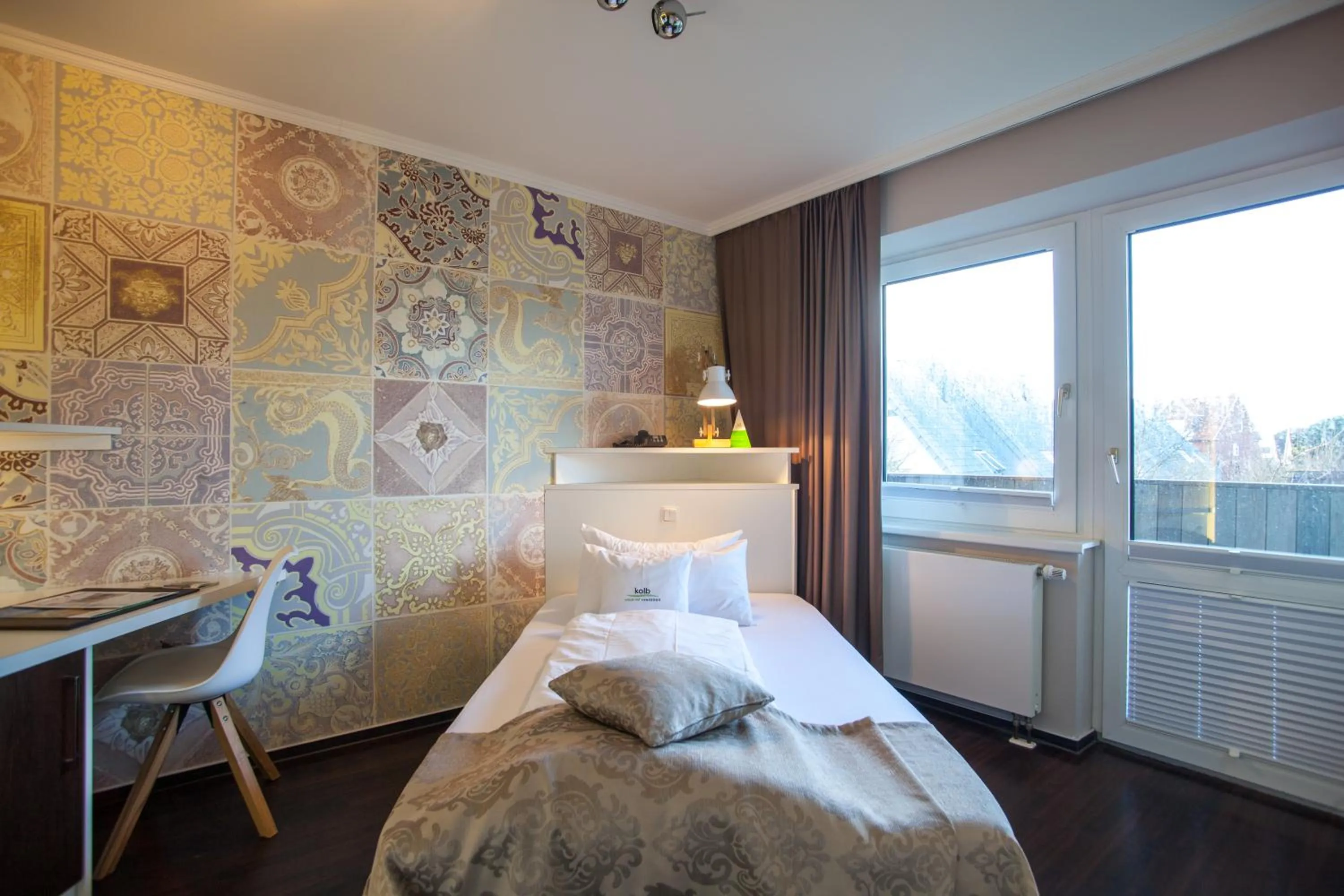 Photo of the whole room, Bed in Retro Design Hotel