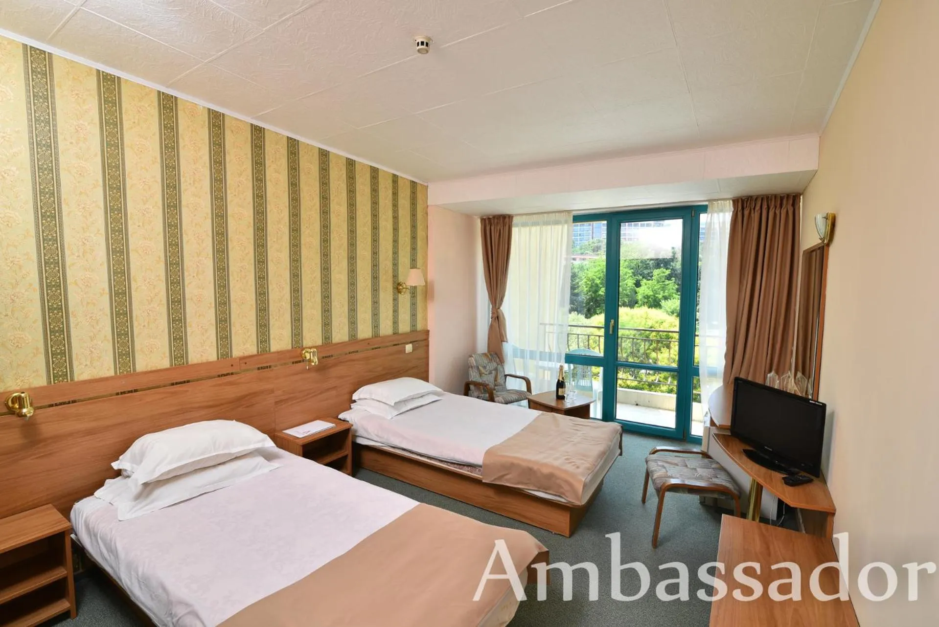 Photo of the whole room in Hotel Ambassador - Free Parking