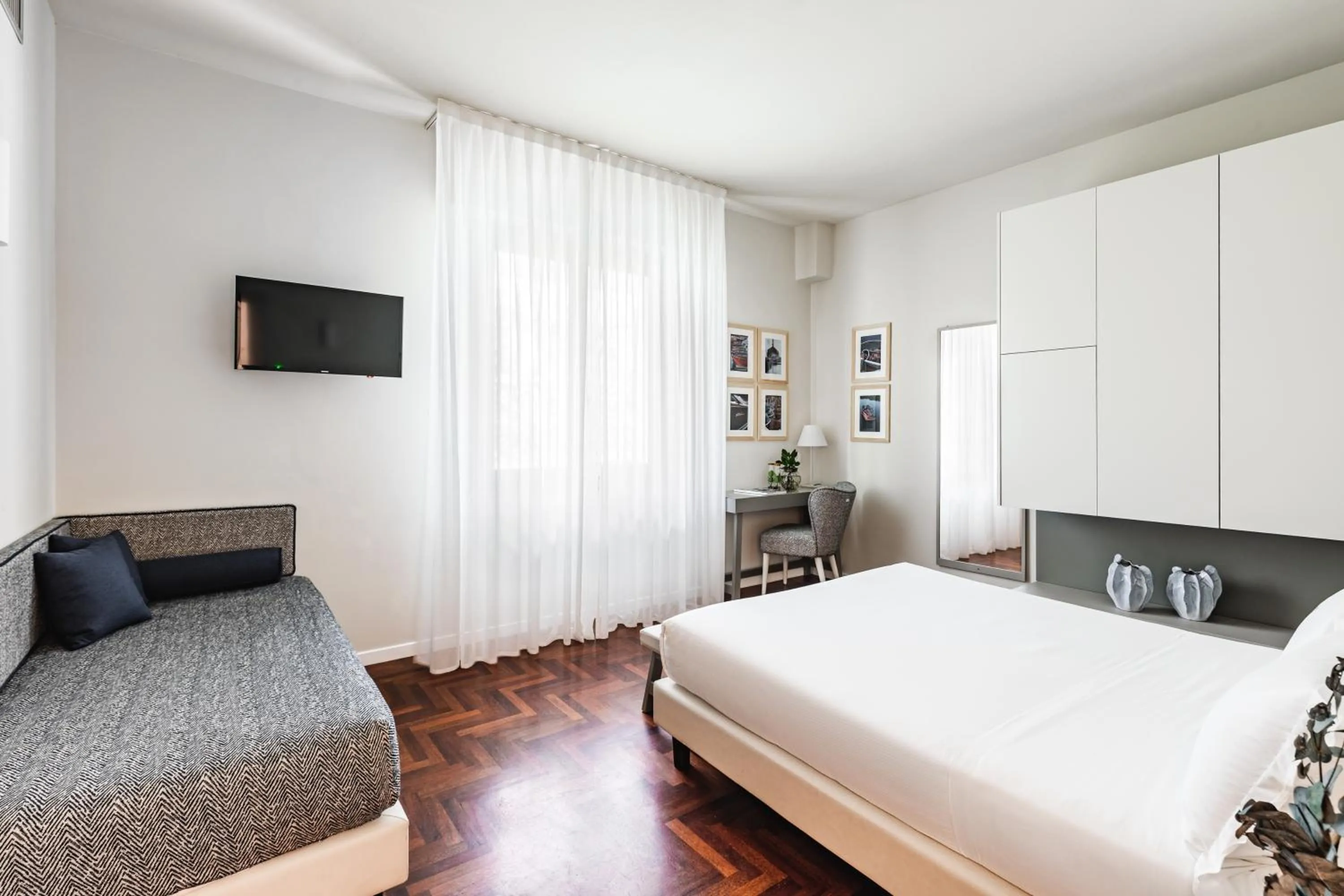 Photo of the whole room, Bed in SeeBay Hotel