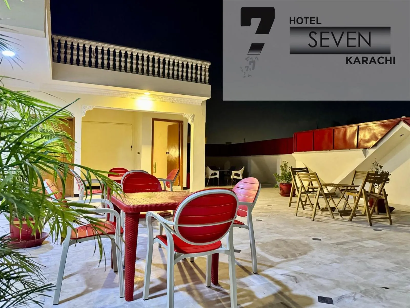 Night in Hotel Seven 7