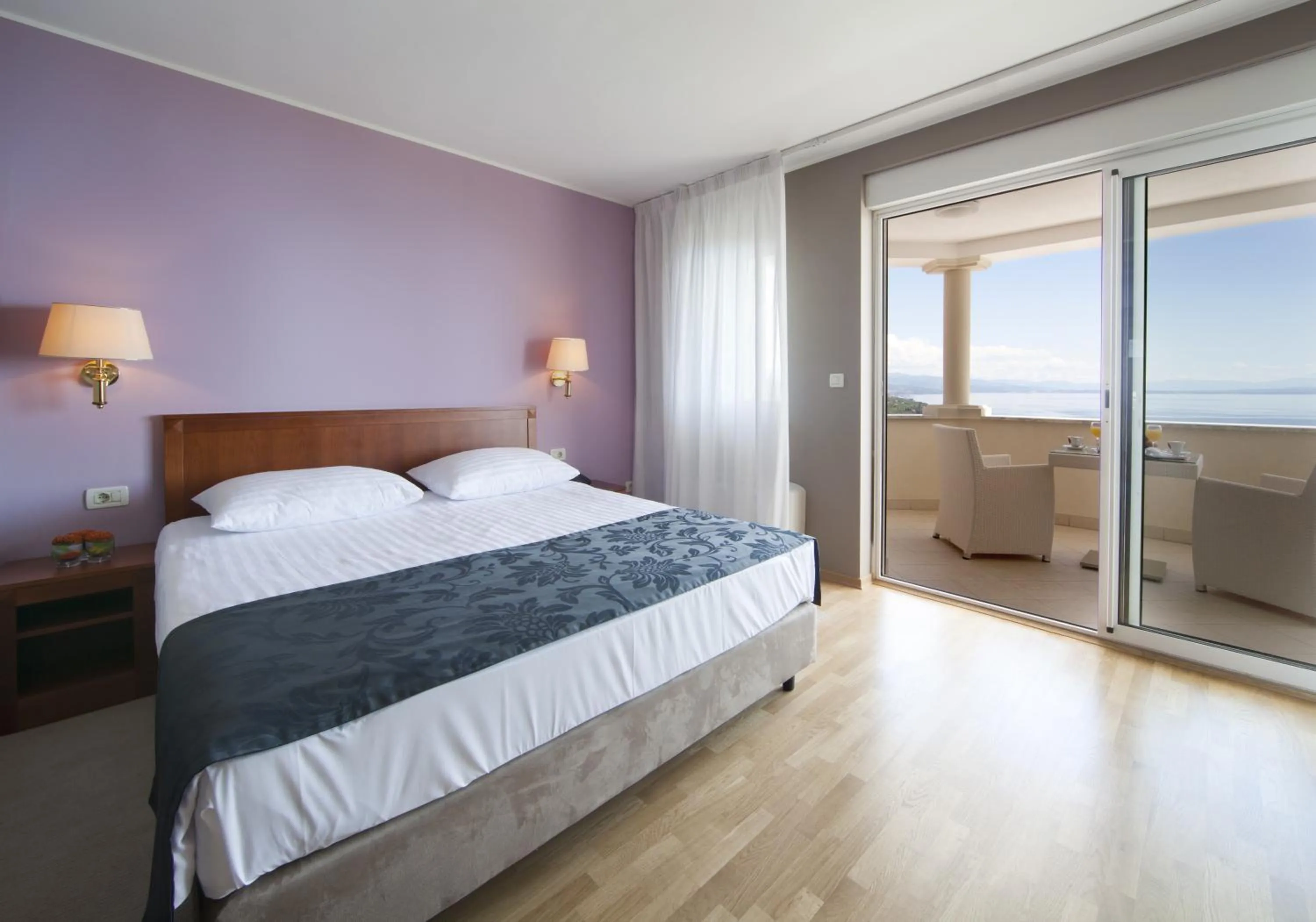 Photo of the whole room in Hotel Laurus - Liburnia