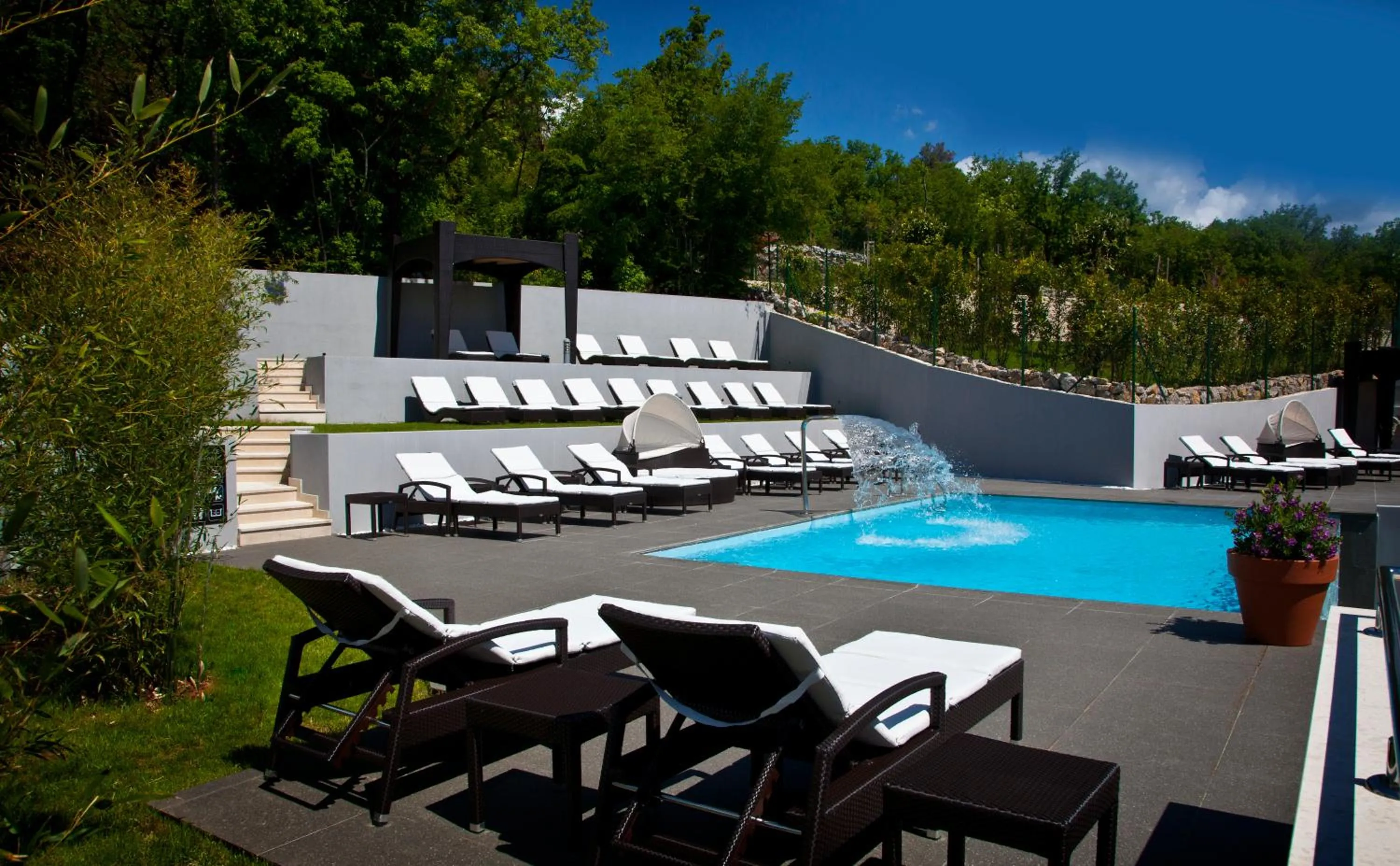 Swimming pool in Hotel Laurus - Liburnia
