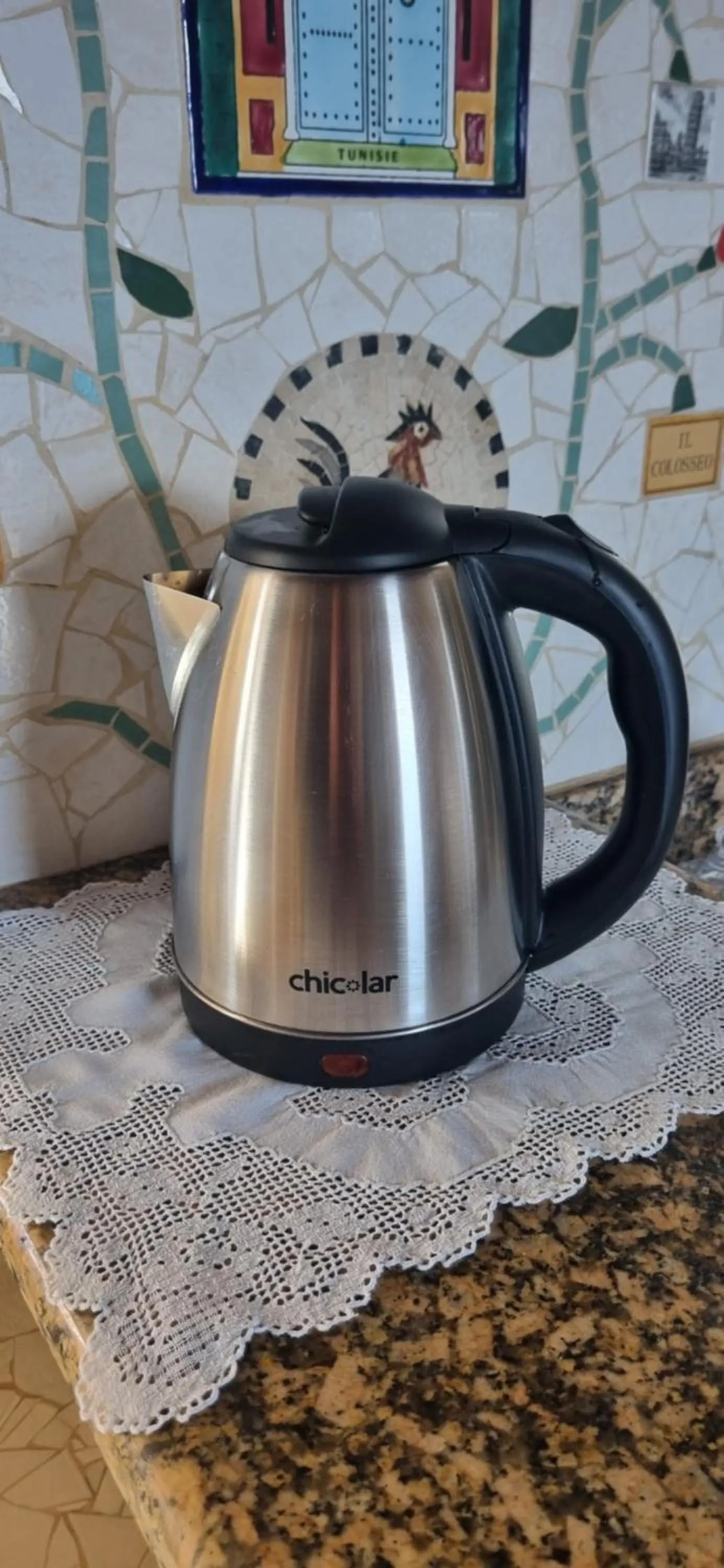 Coffee/tea facilities in Suite Queen D'Arte