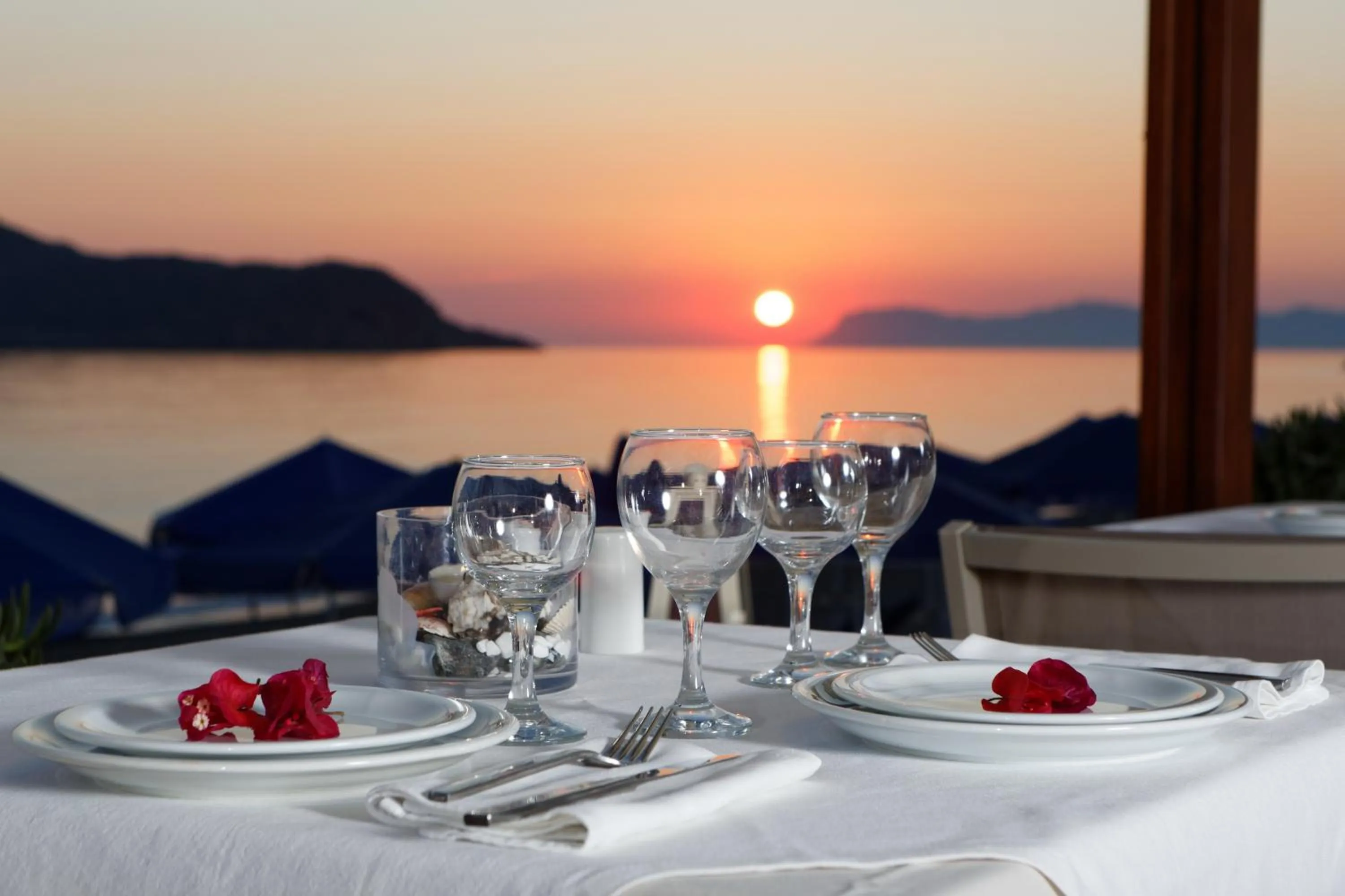 Restaurant/places to eat in Indigo Mare