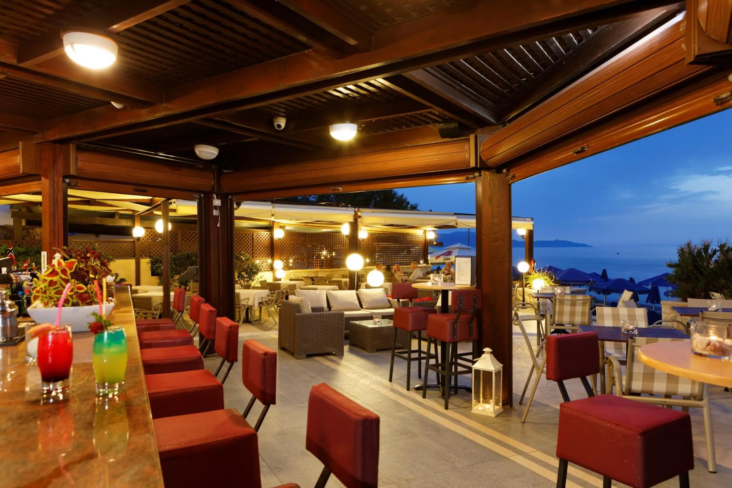 Lounge or bar in Indigo Mare