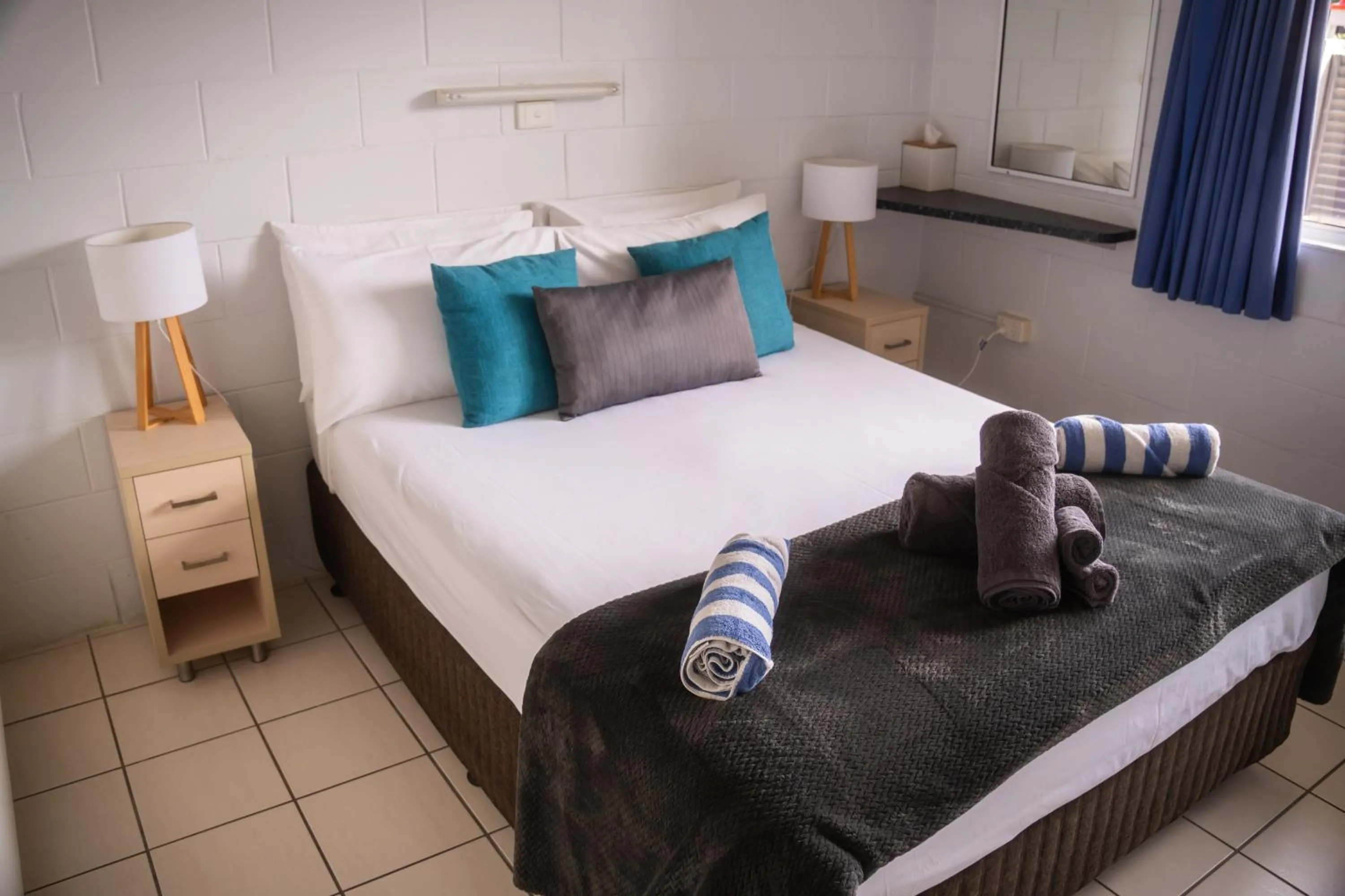 Bed in King Reef Resort