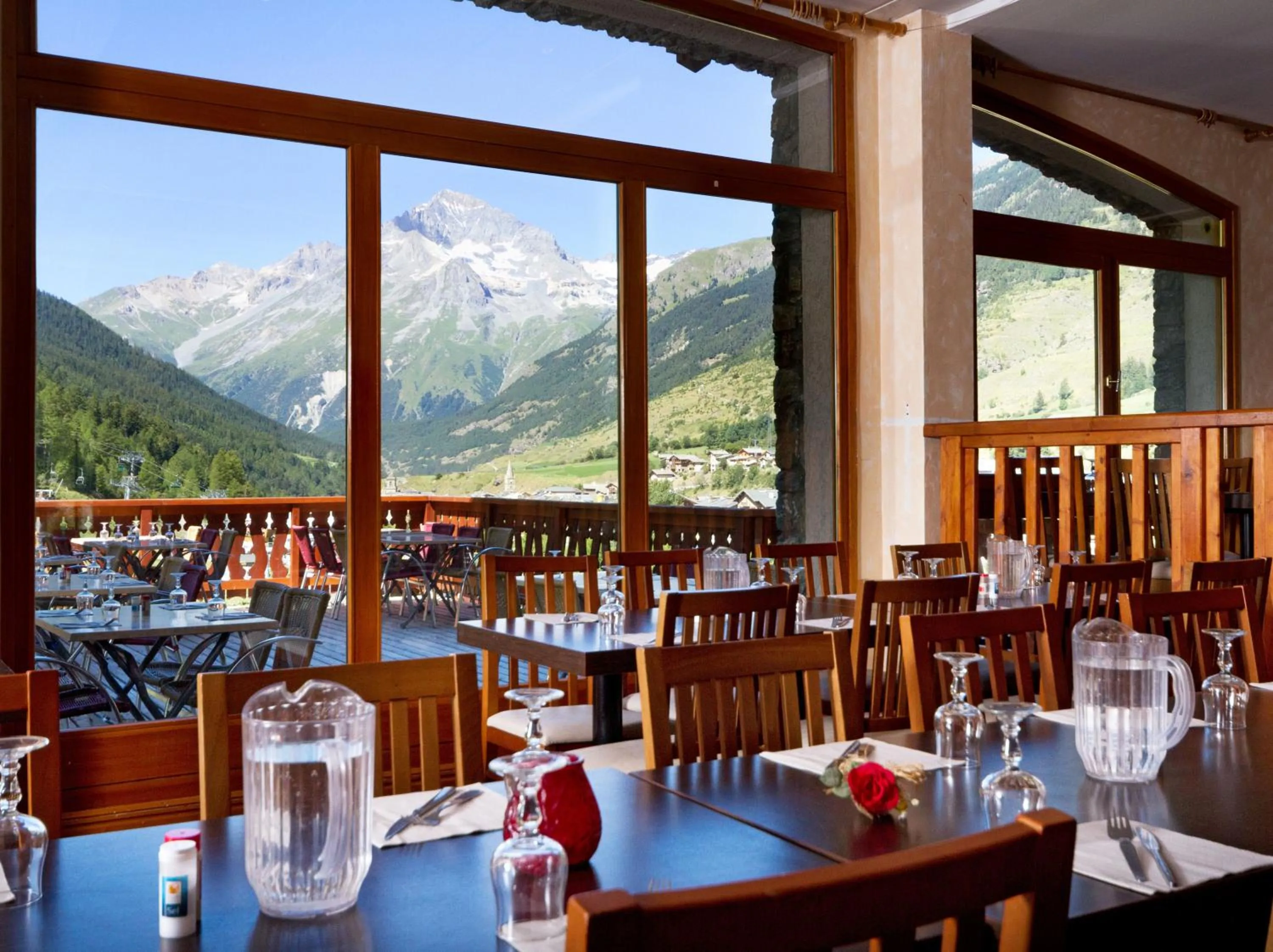 Restaurant/places to eat in Hôtel Club MMV Le Val Cenis