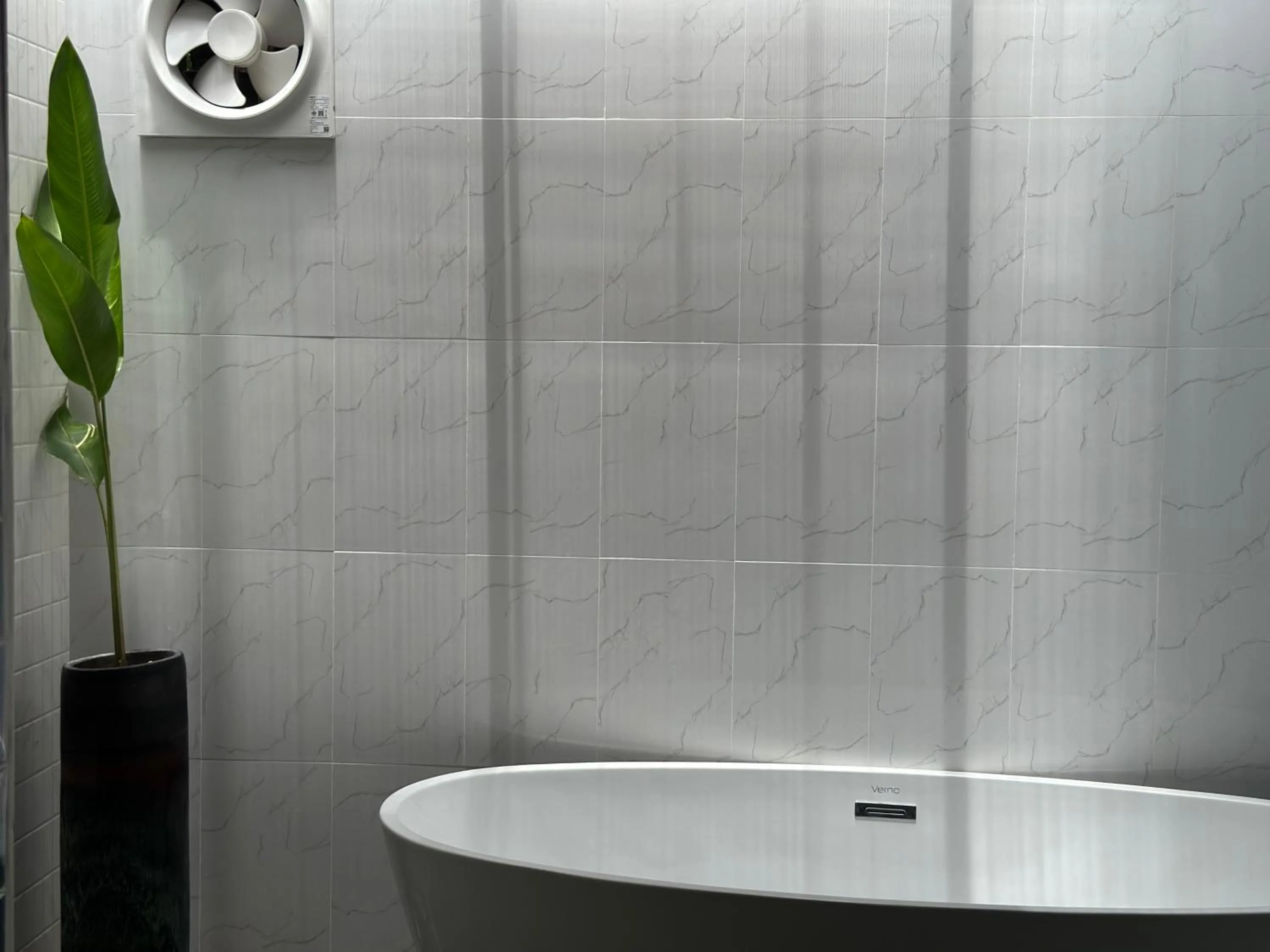 Bathroom in Maikaew Damnoen Resort