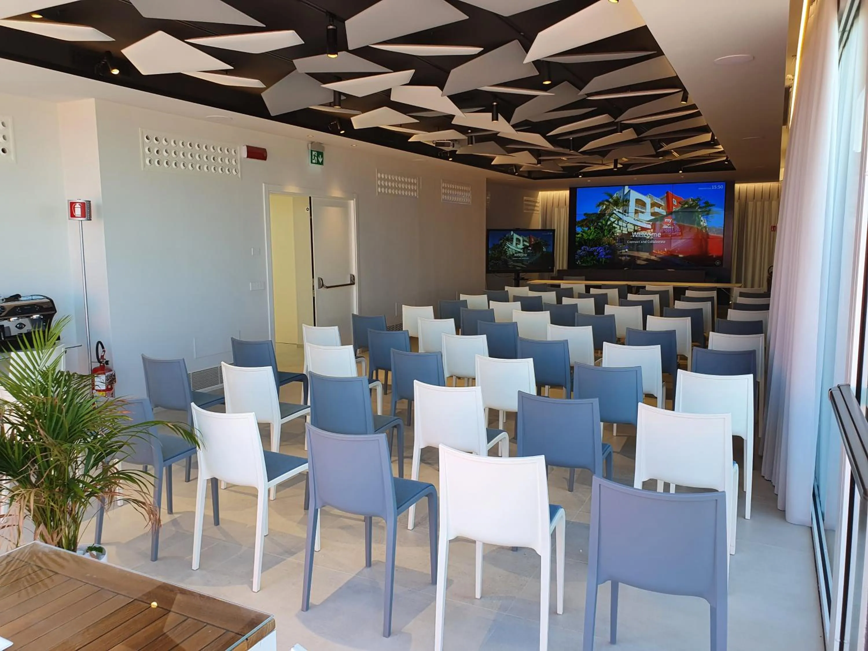 Business facilities in Valentino SPA Resort